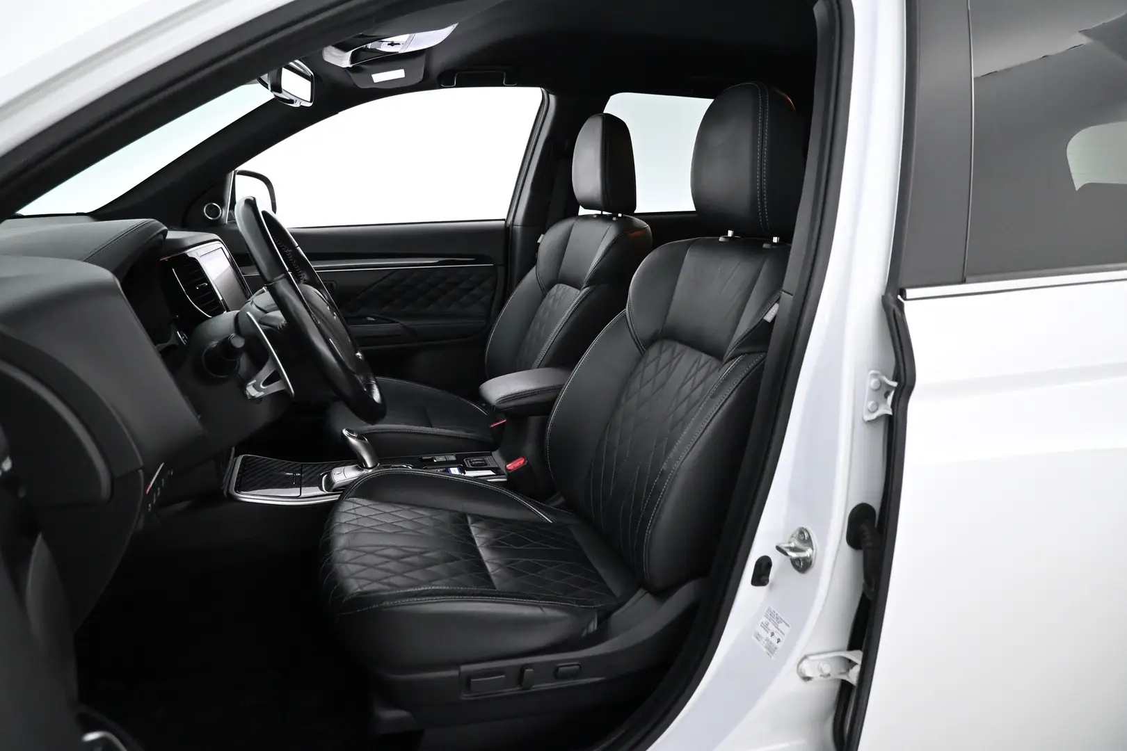 Car Image - 1CsZlqOvwjcoTWQgrQXOaO