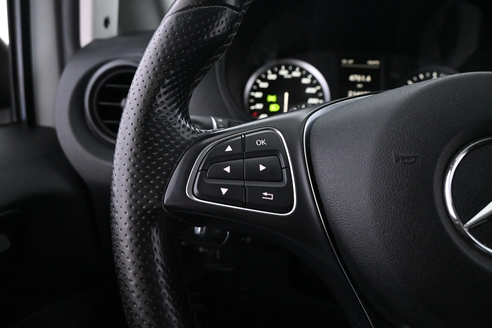 Car Image - 56caE7TGntYuHSqdmNaMDS