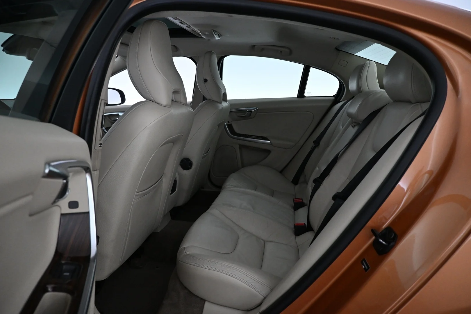 Car Image - 5MeNyOHqITlsOpvrNxbNou