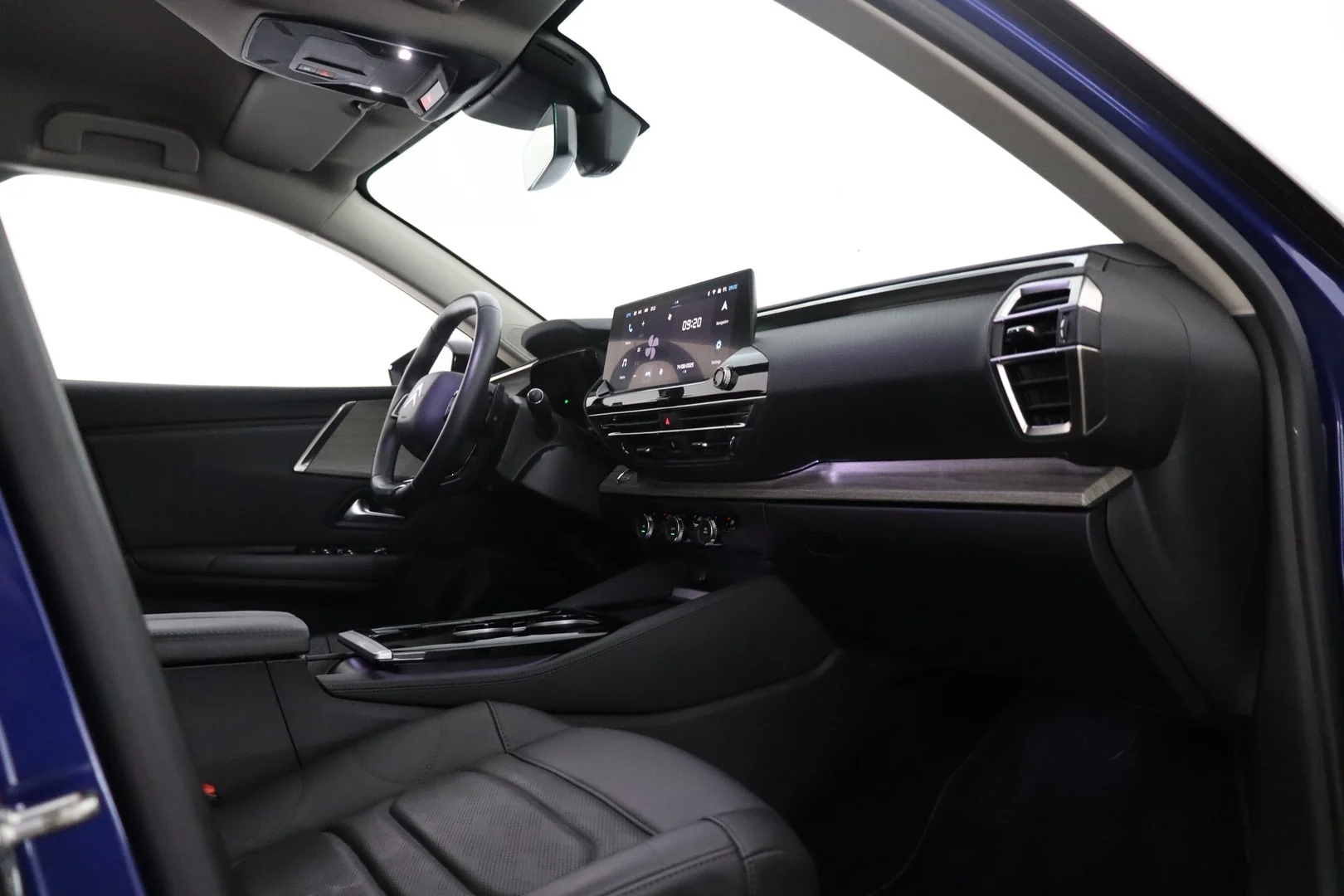 Car Image - IaUsxvKqLSucOOQI8i7ba