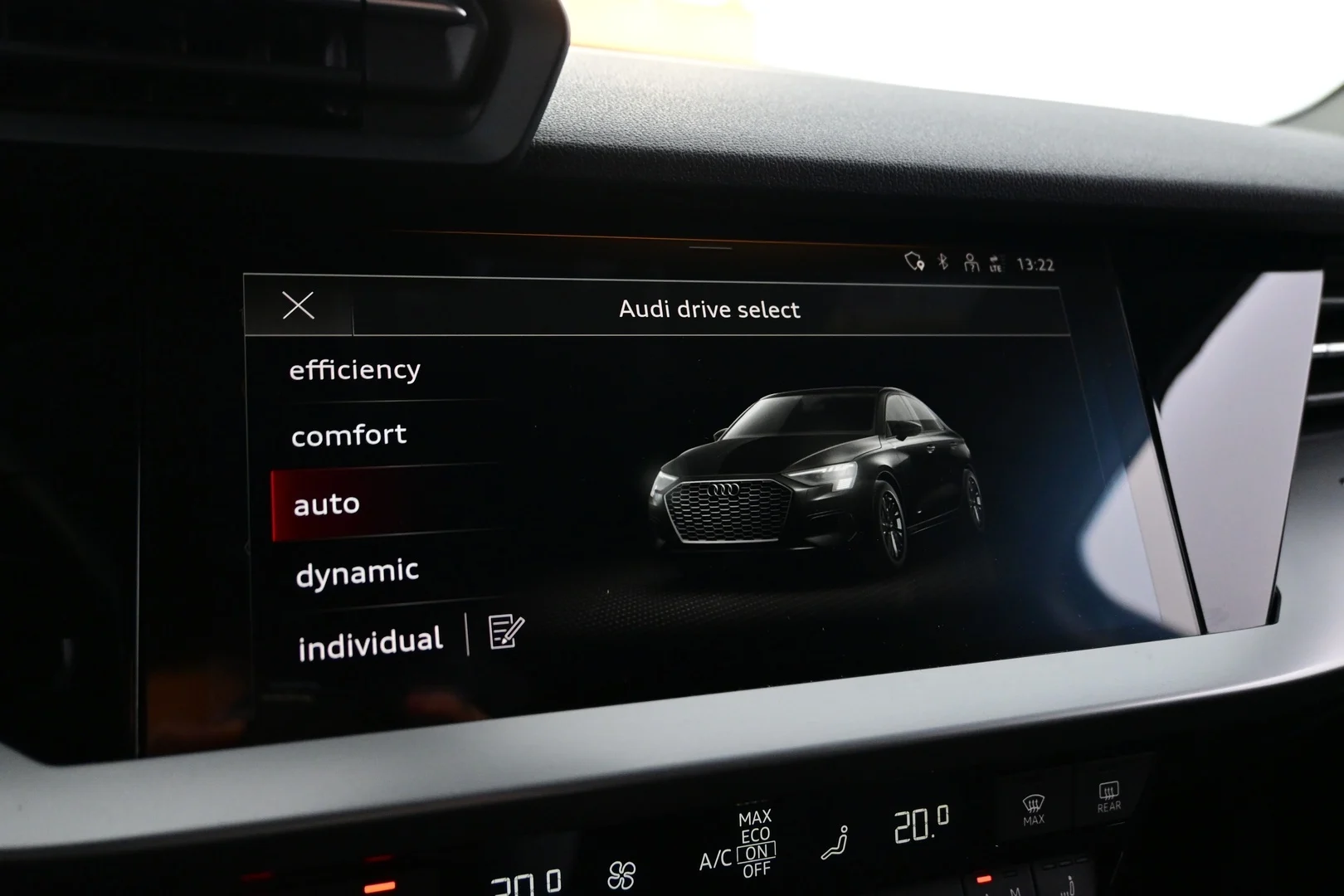 Car Image - 4Yiss8GoI2kgI9dZPDs0Nu