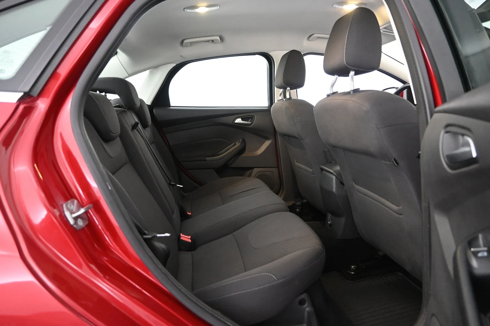 Car Image - 5ytdn5Opx0OiPz7imD8lrc