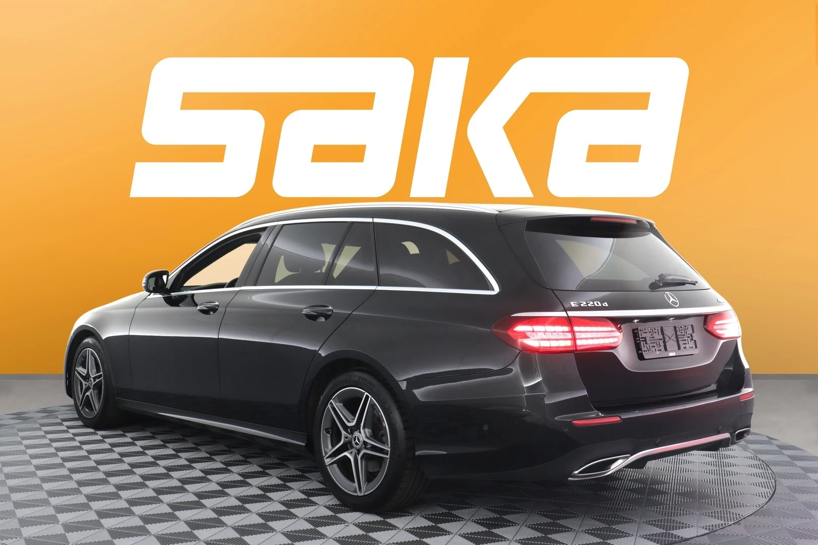 Car Image - 7AAo84ibJQnA8A8sZbmxmK
