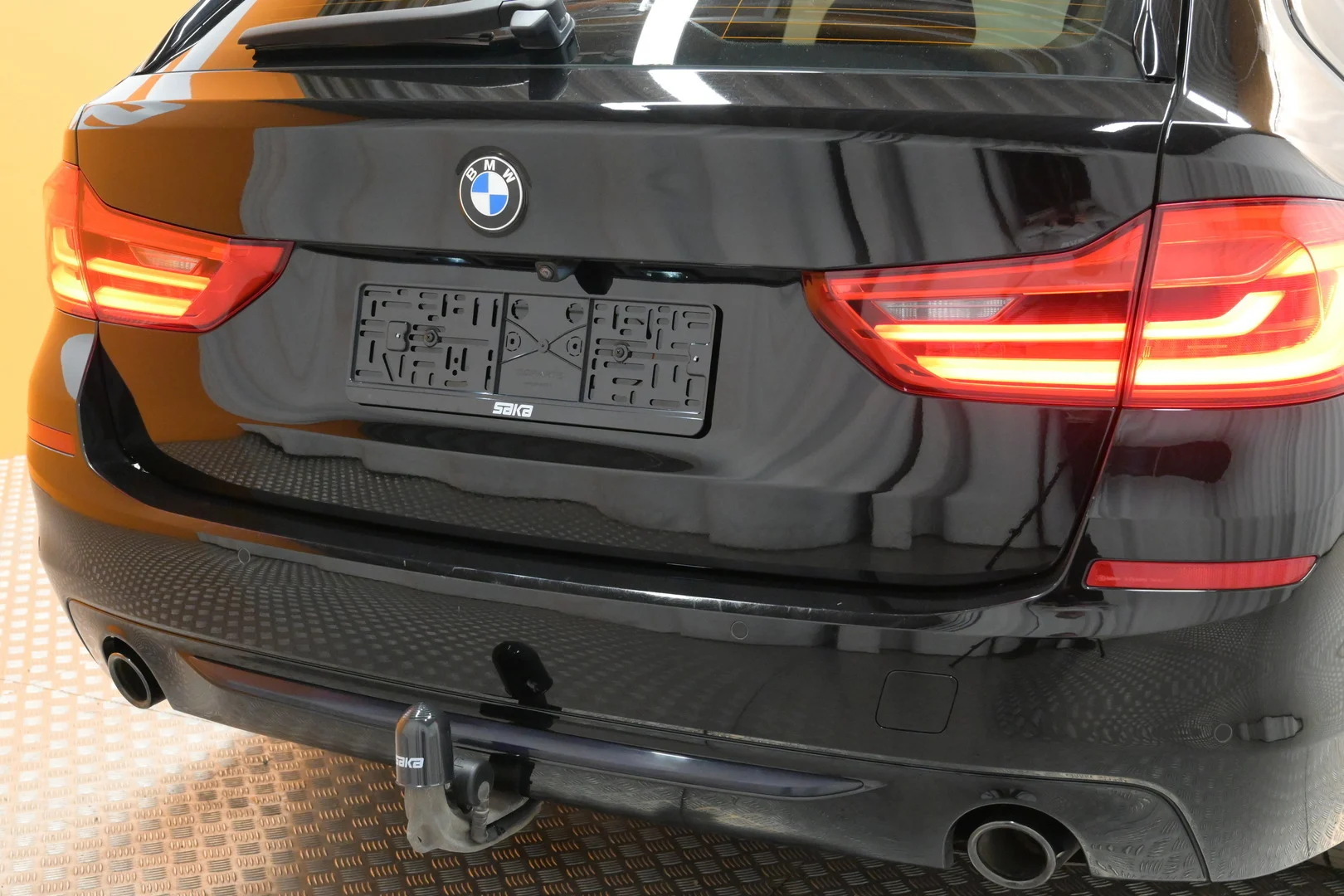 Car Image - Gf9VgdRJ48STAzgiwiKXp