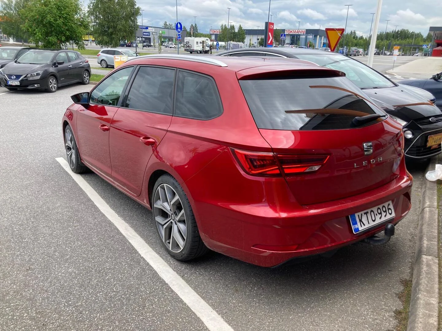 Car Image - 7s6d2wmoOpacXmfdwvc4AS