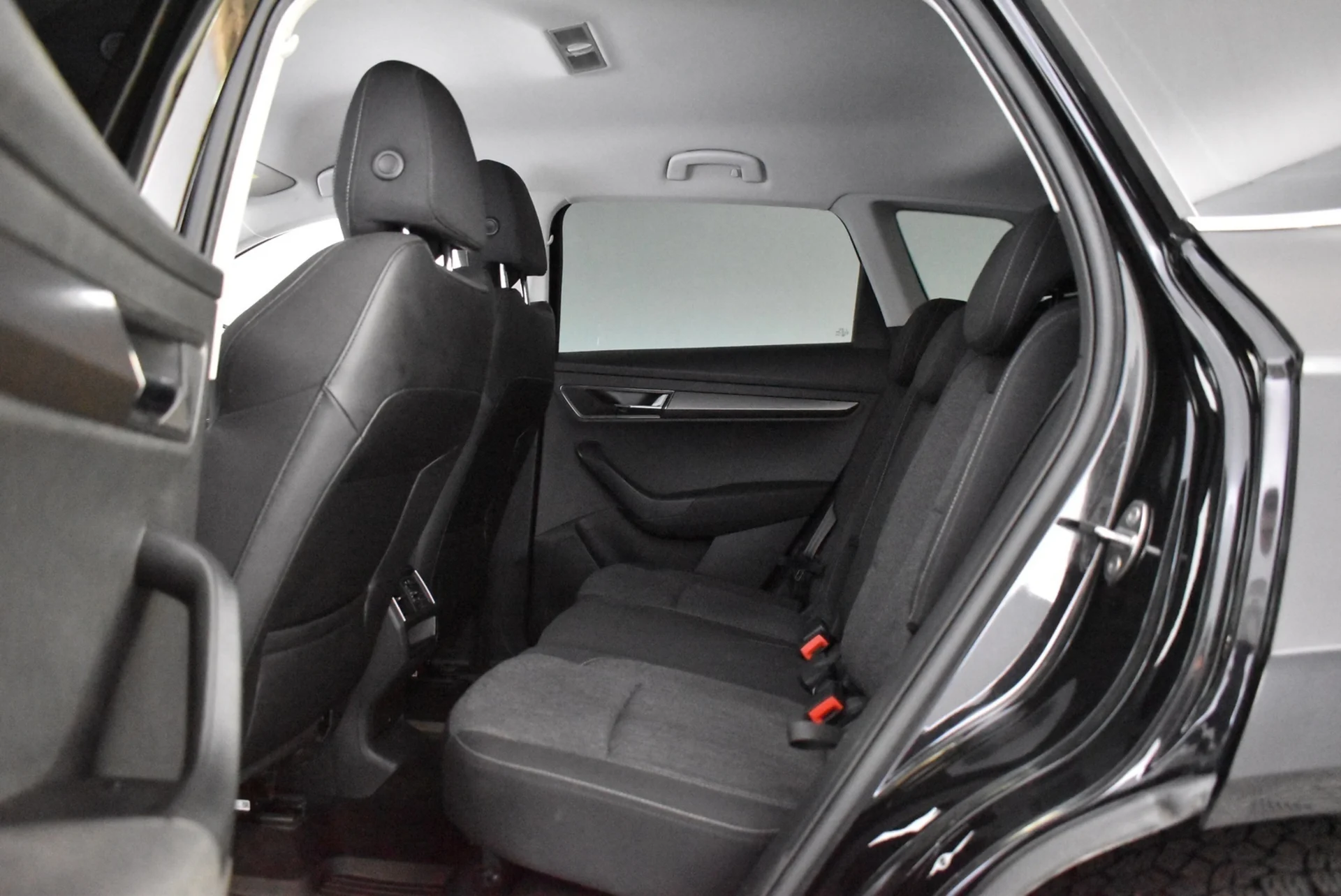 Car Image - 4fVA6CMjUAcXukUueOYxiB