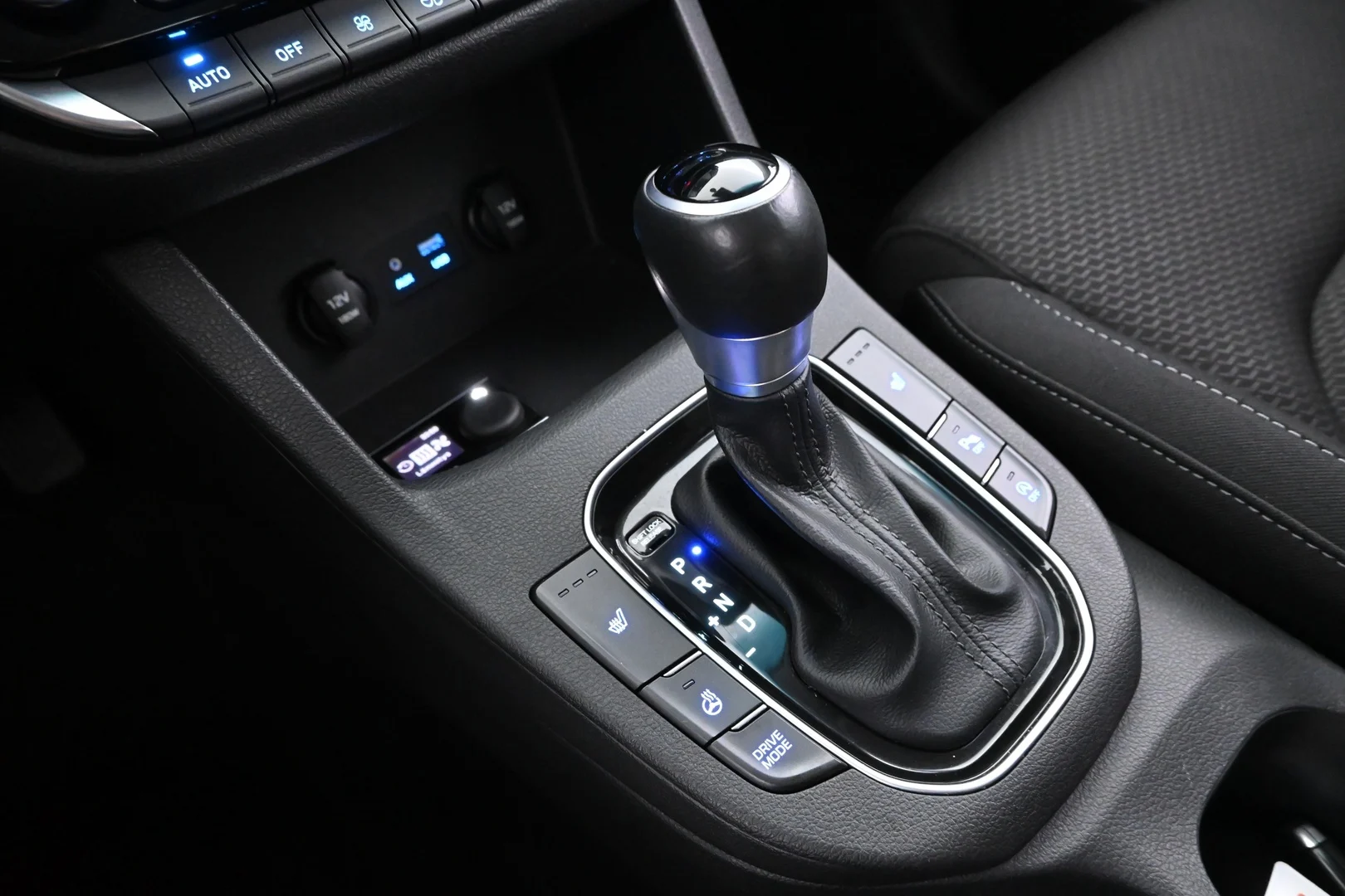 Car Image - 6jkMXlNImP2Coic3FLGiiu