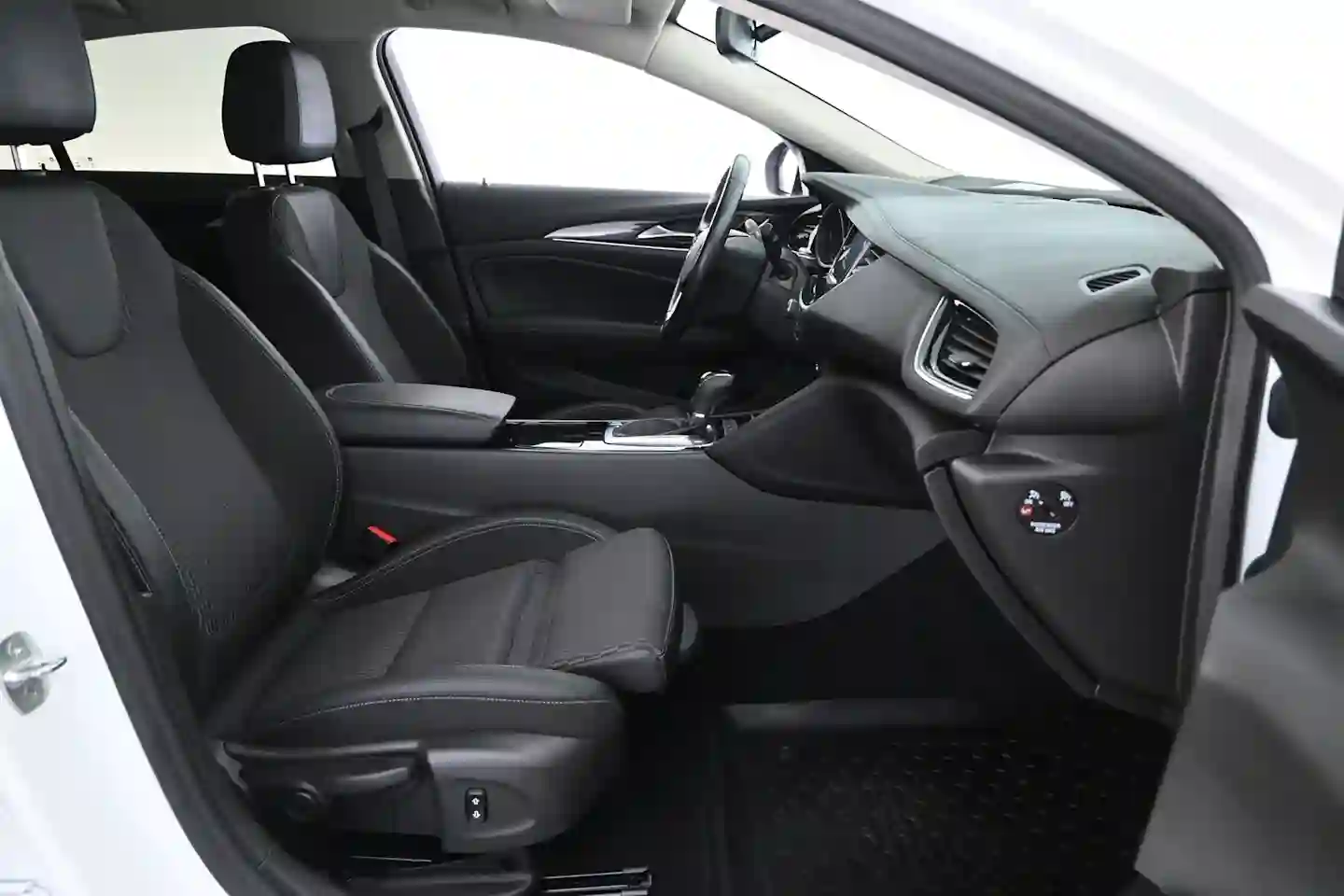 Car Image - 5xJFRu1VnTbVS2bw02nVx1