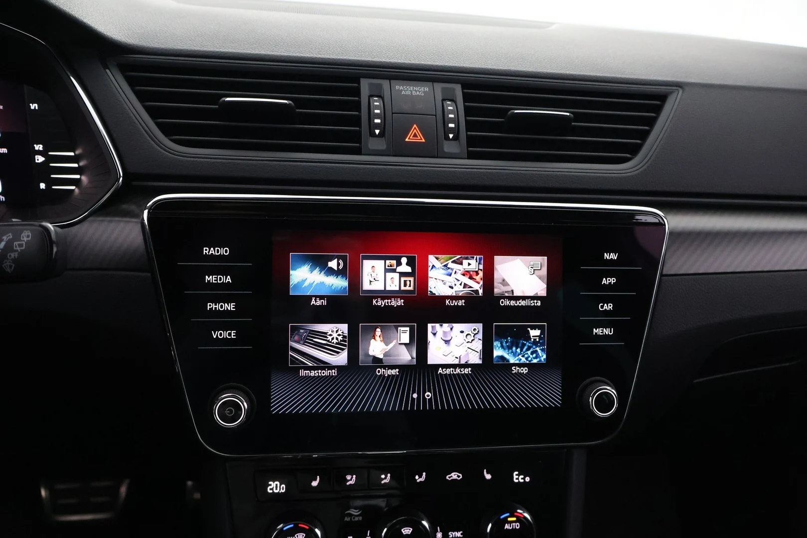 Car Image - 7FnYm6V1rkDS4VkWWBdUX4