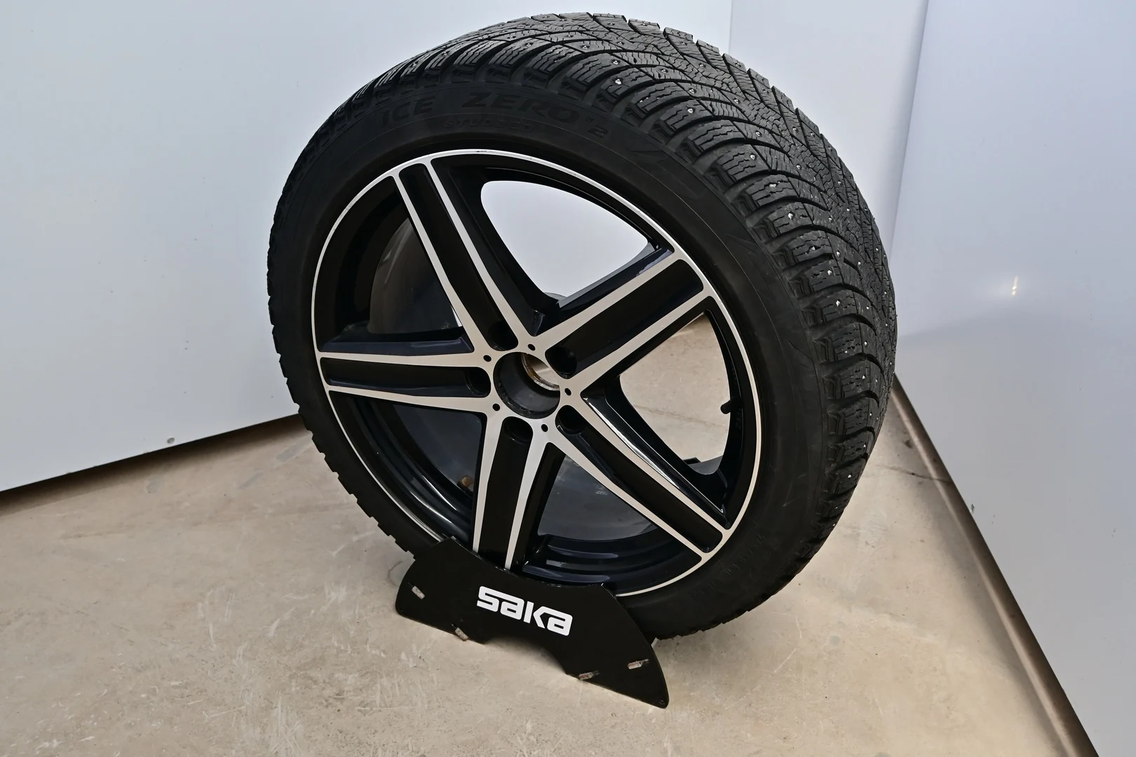 Car Image - 6b0WX662ddtRV9rFNVVjTb