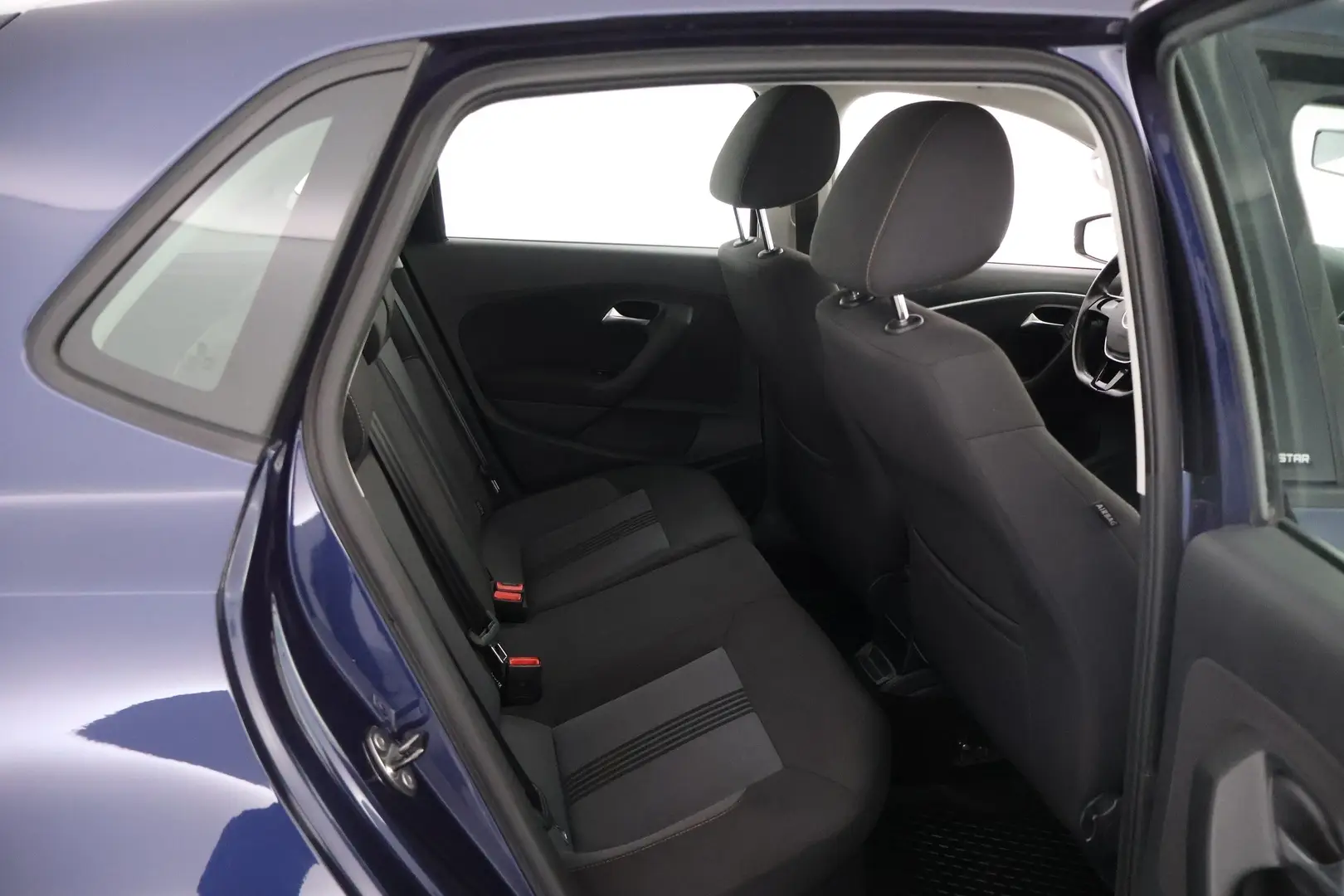 Car Image - 1qZ1jK59Ku1J8vi0pvpgO4