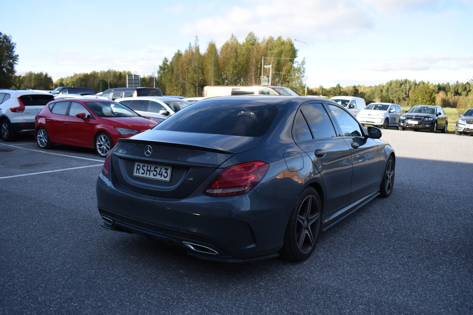 Car Image - 7qDuBspNQ4JFFQiZk130Xp