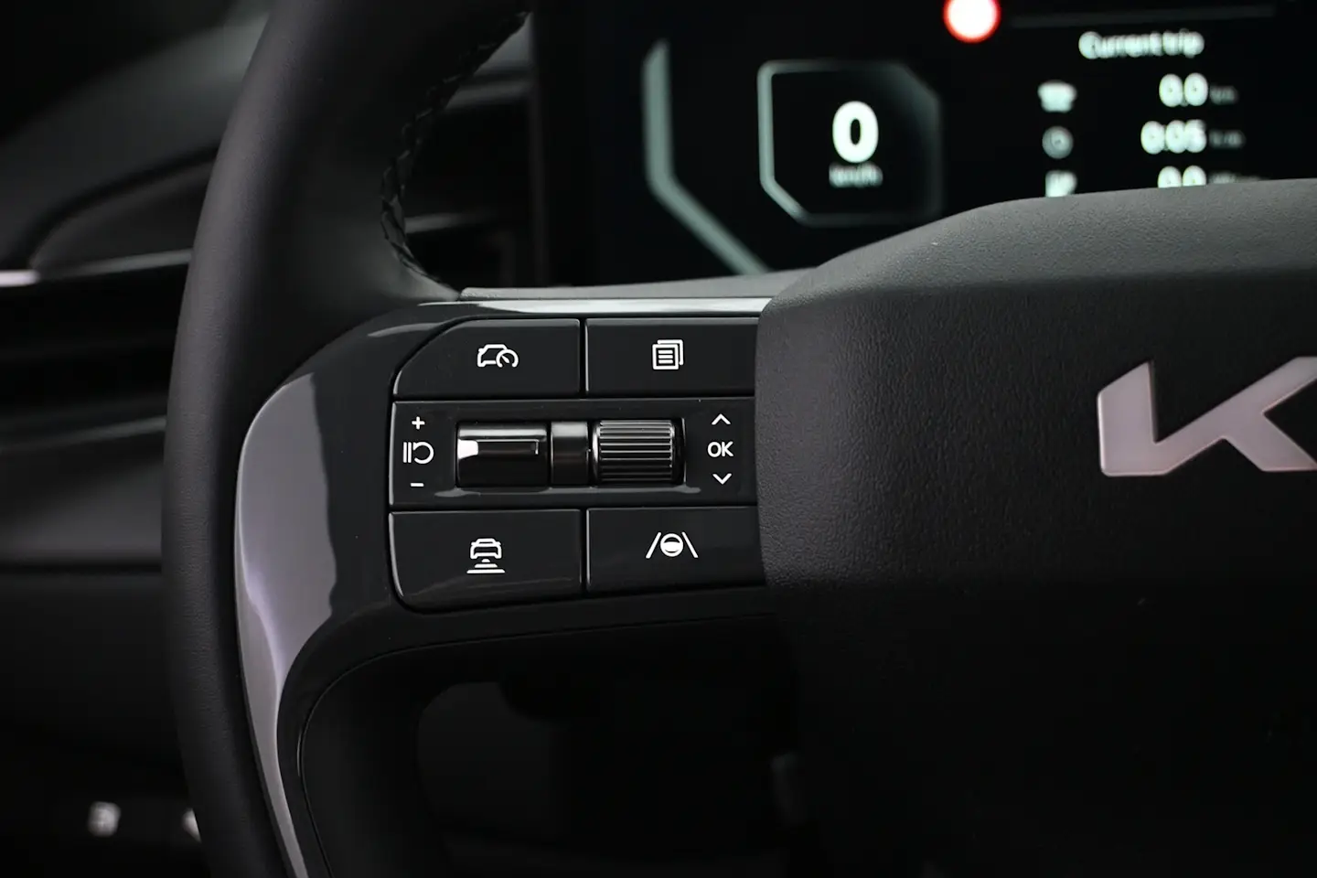 Car Image - 31ZbbmMQNUjQda4Achbdnb