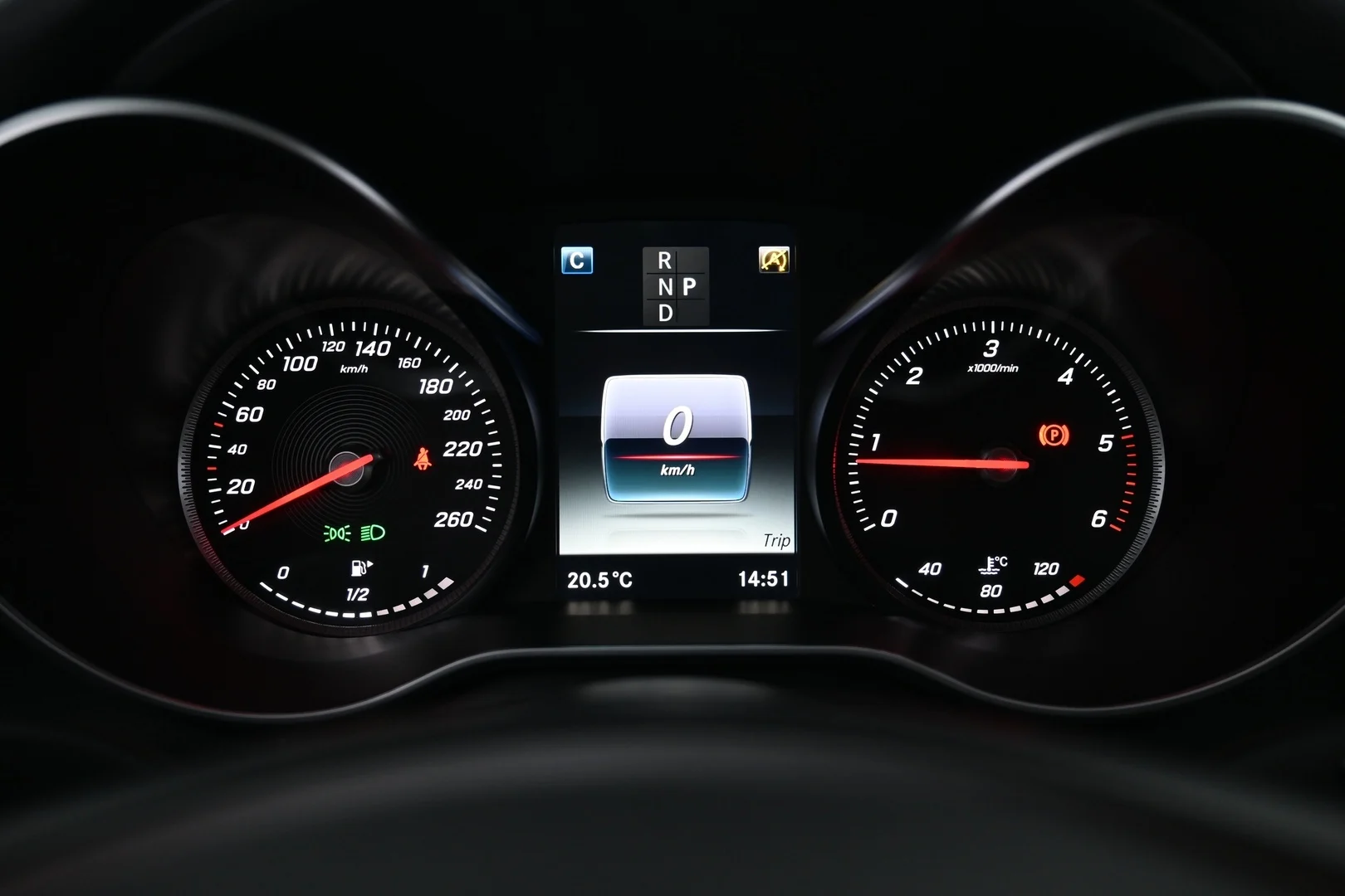 Car Image - 16x3txL7Gh68v6AJHuMkIt