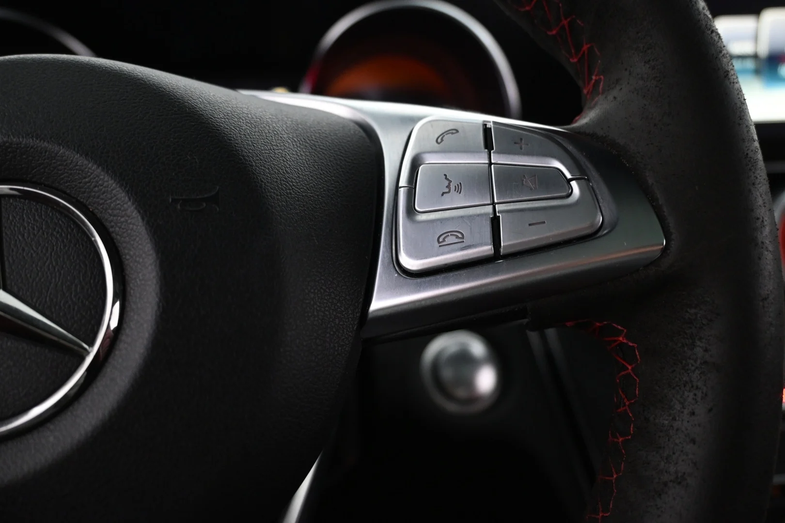 Car Image - 6LpZeapWPZSXdQMzJjzLgB