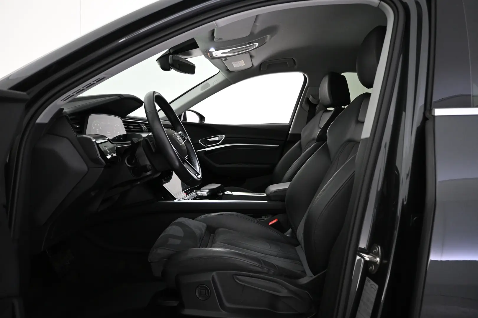 Car Image - 62BL9cIz2rIOU0r9vFL6lw