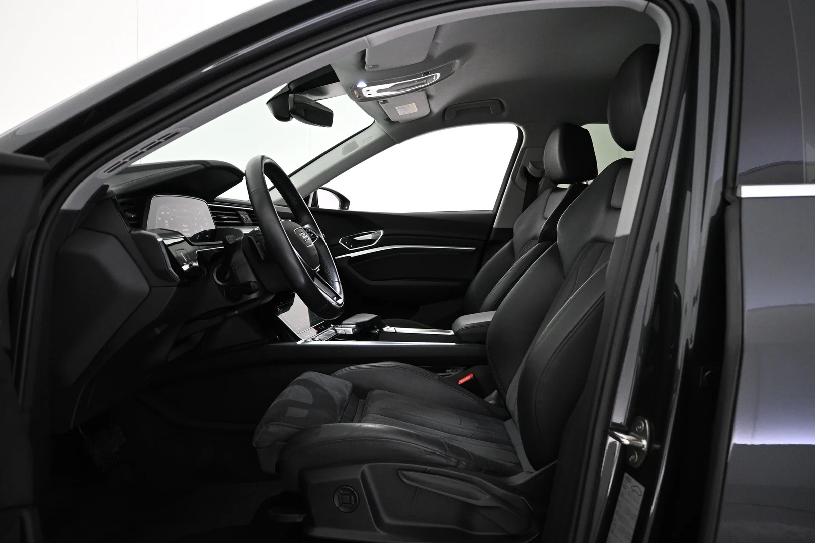 Car Image - 62BL9cIz2rIOU0r9vFL6lw