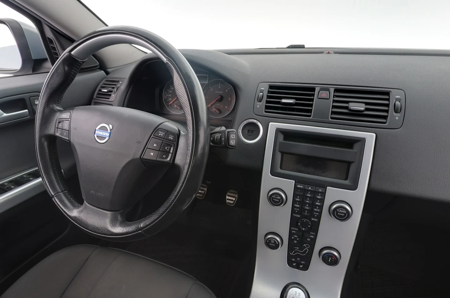 Car Image - 4ipLVaf0aJ7S5GMojHiEhq