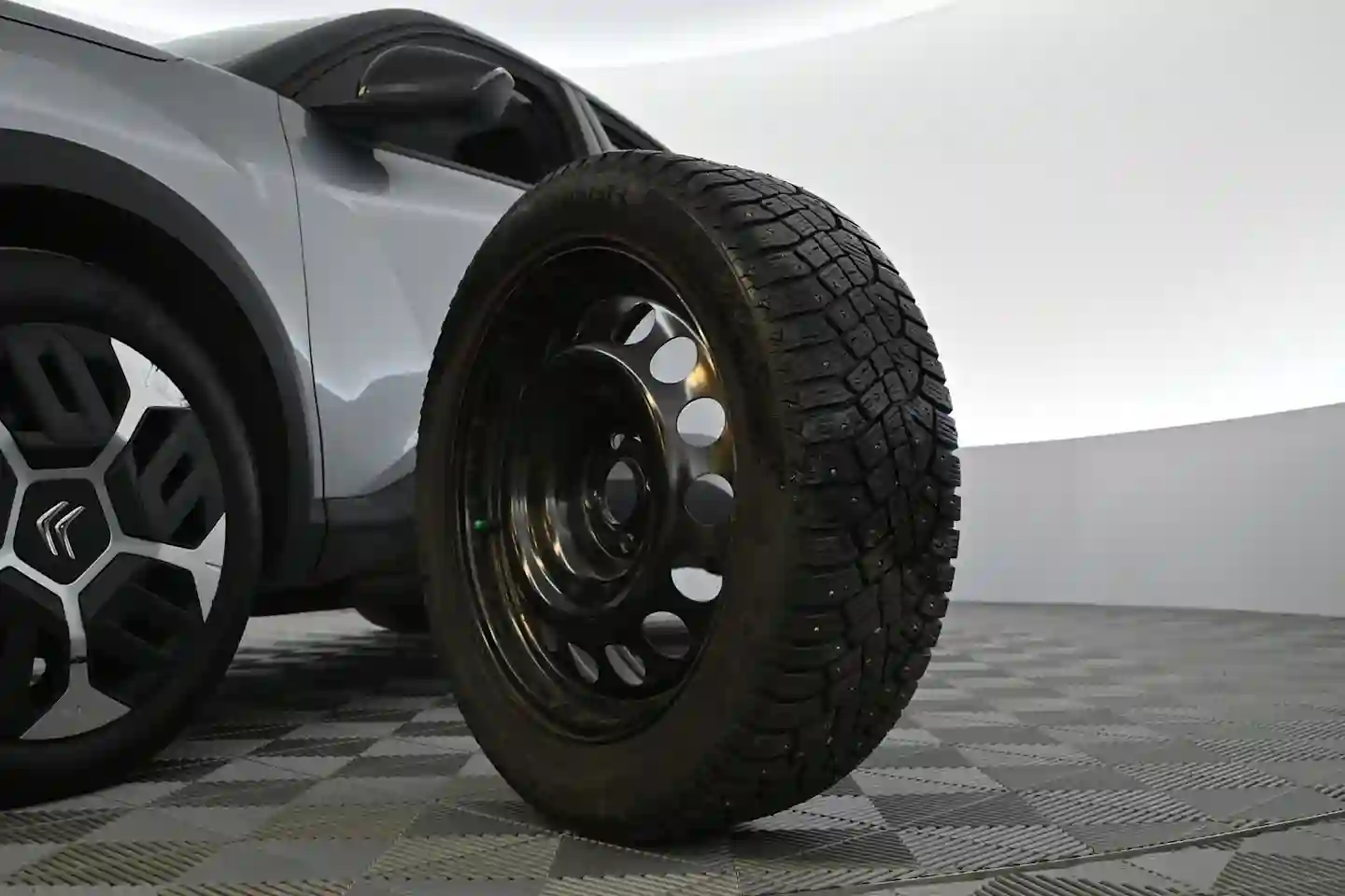 Car Image - 6yZKIKkb0eKhZVjoGconxX