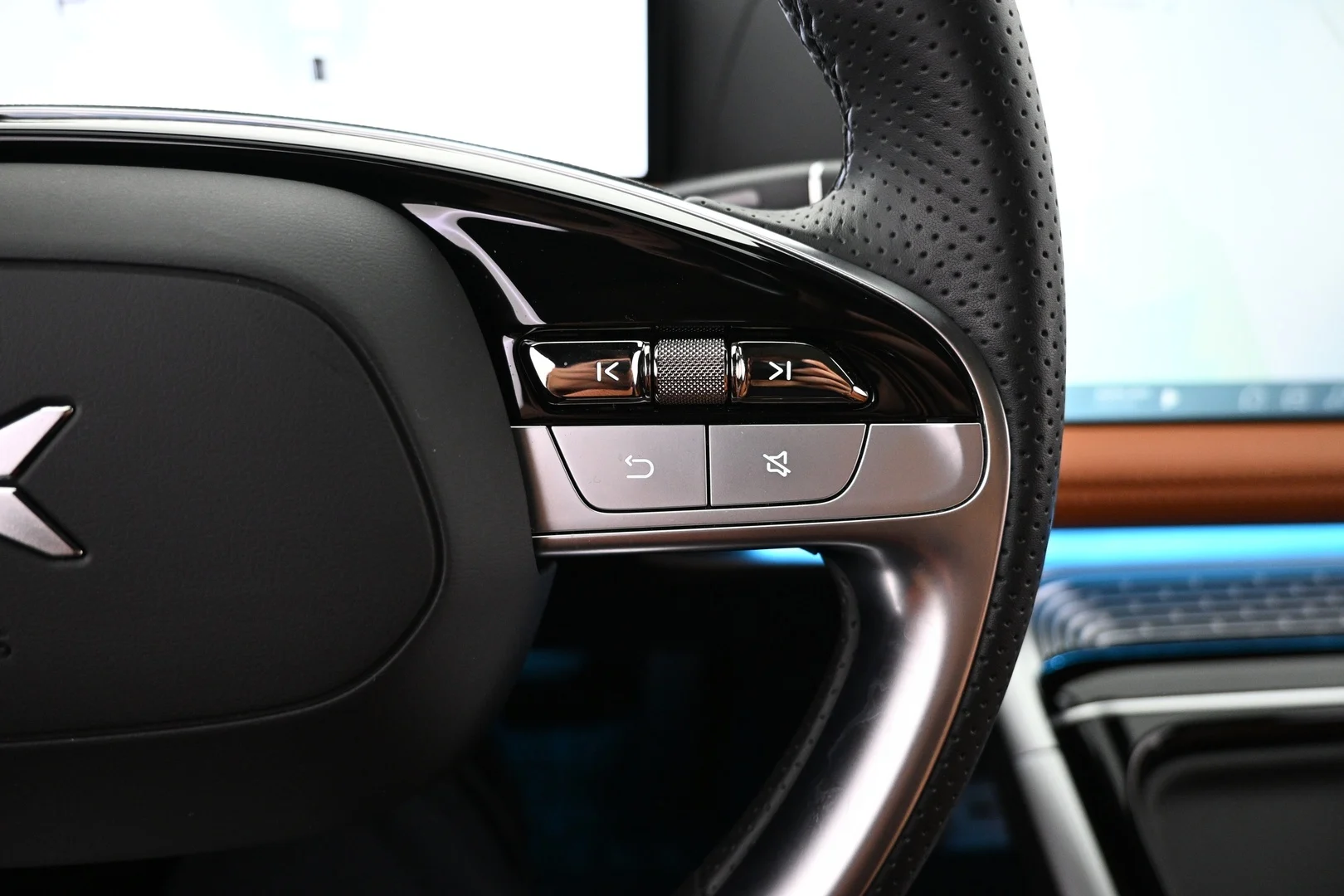 Car Image - 1L7Gy2ppGpyE6S9rRBH8Pw