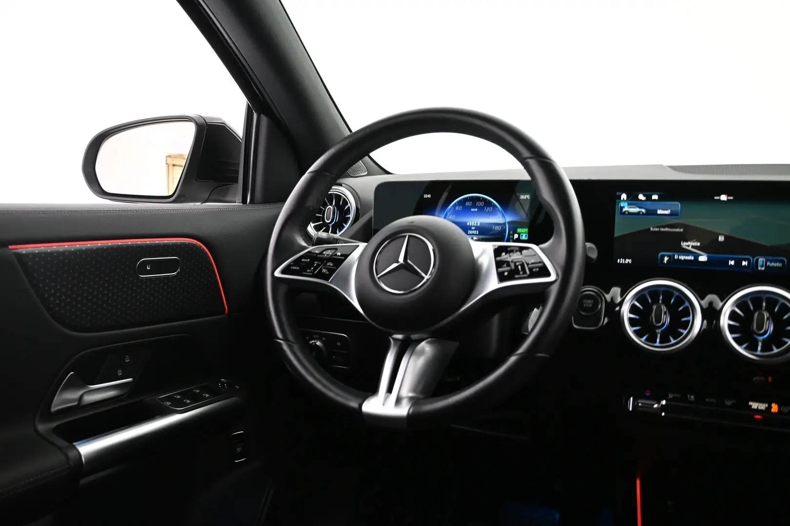 Car Image - uhrAahCGLl4loxZAeZUNF