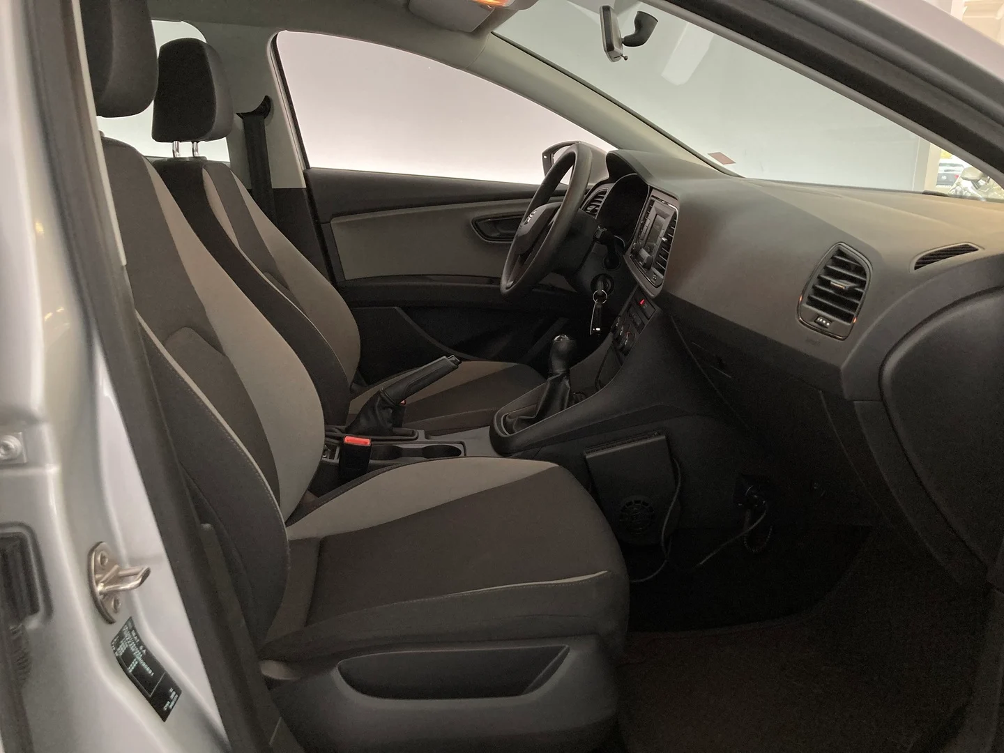 Car Image - 3pTIfaMzYHRWuLGUkG7pMl