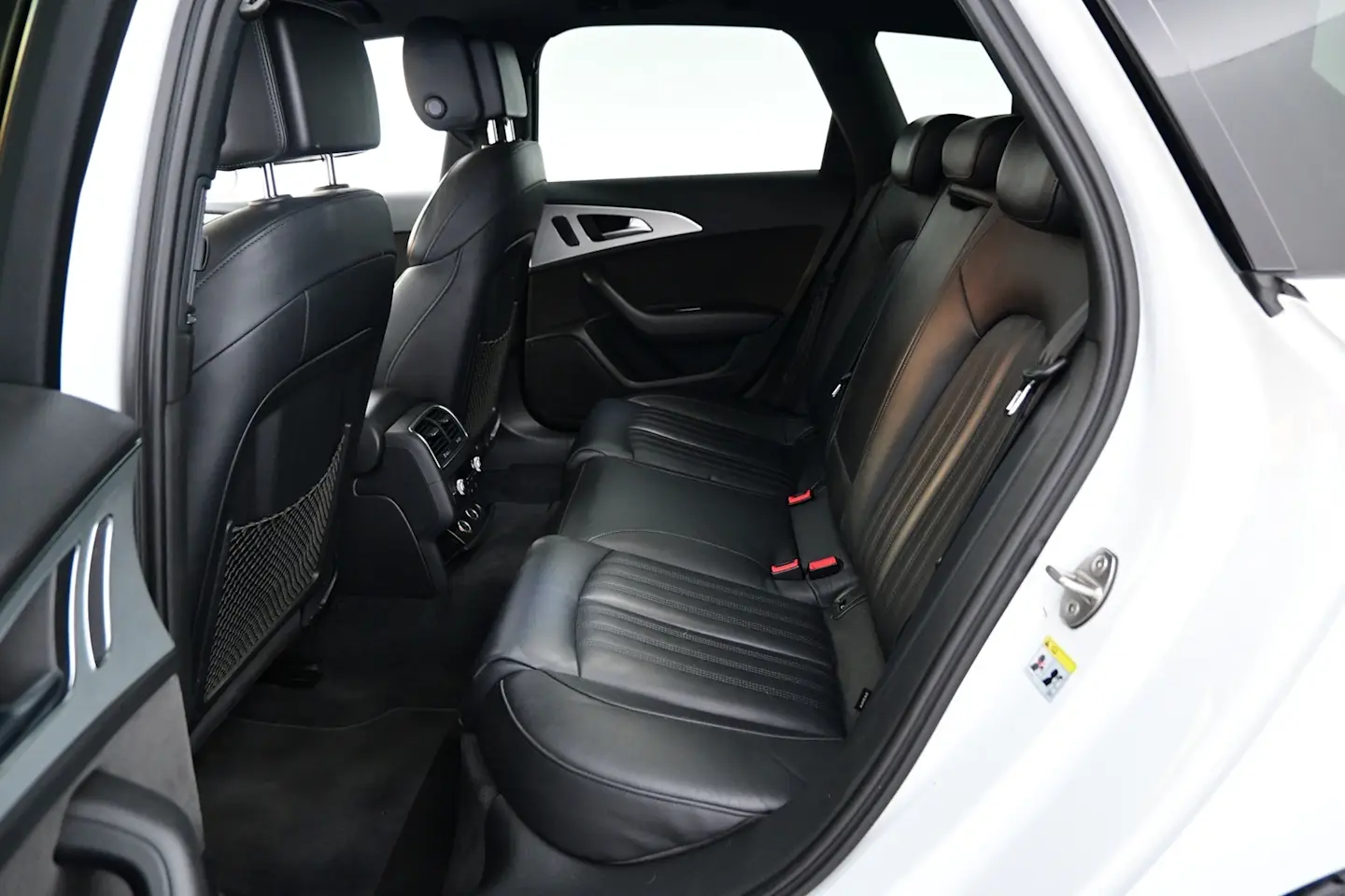 Car Image - 3fk0rbLkj9XlO0SQ1Ut5kn