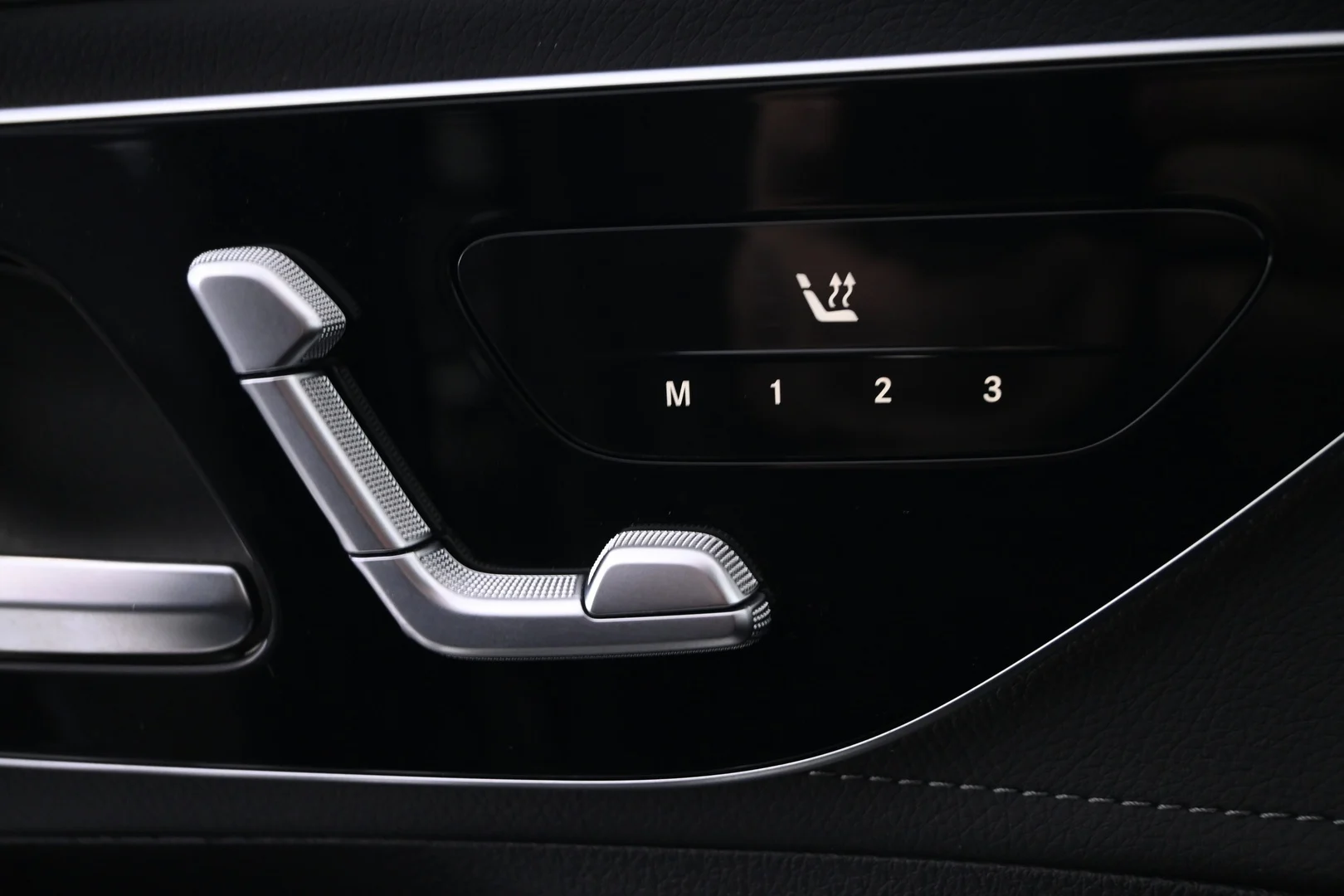 Car Image - vvV9lfCXcWI4wRsFN7Plo