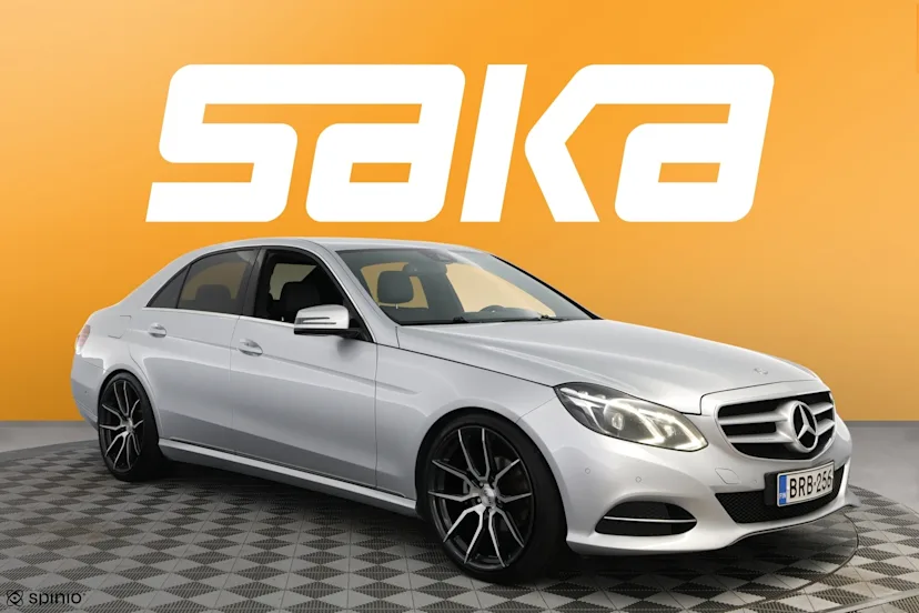 Mercedes-Benz E