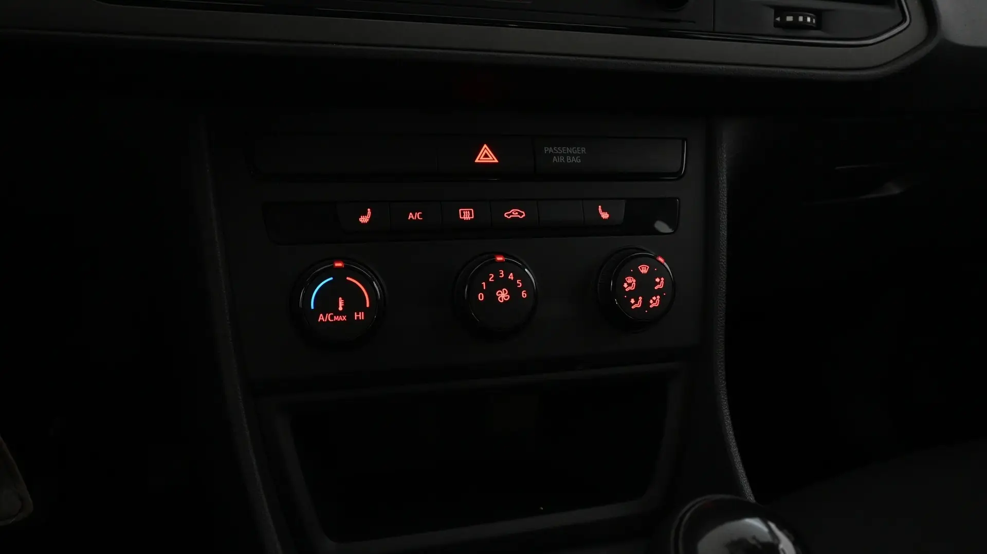 Car Image - eByIJunTuHnFHXqSKClMS
