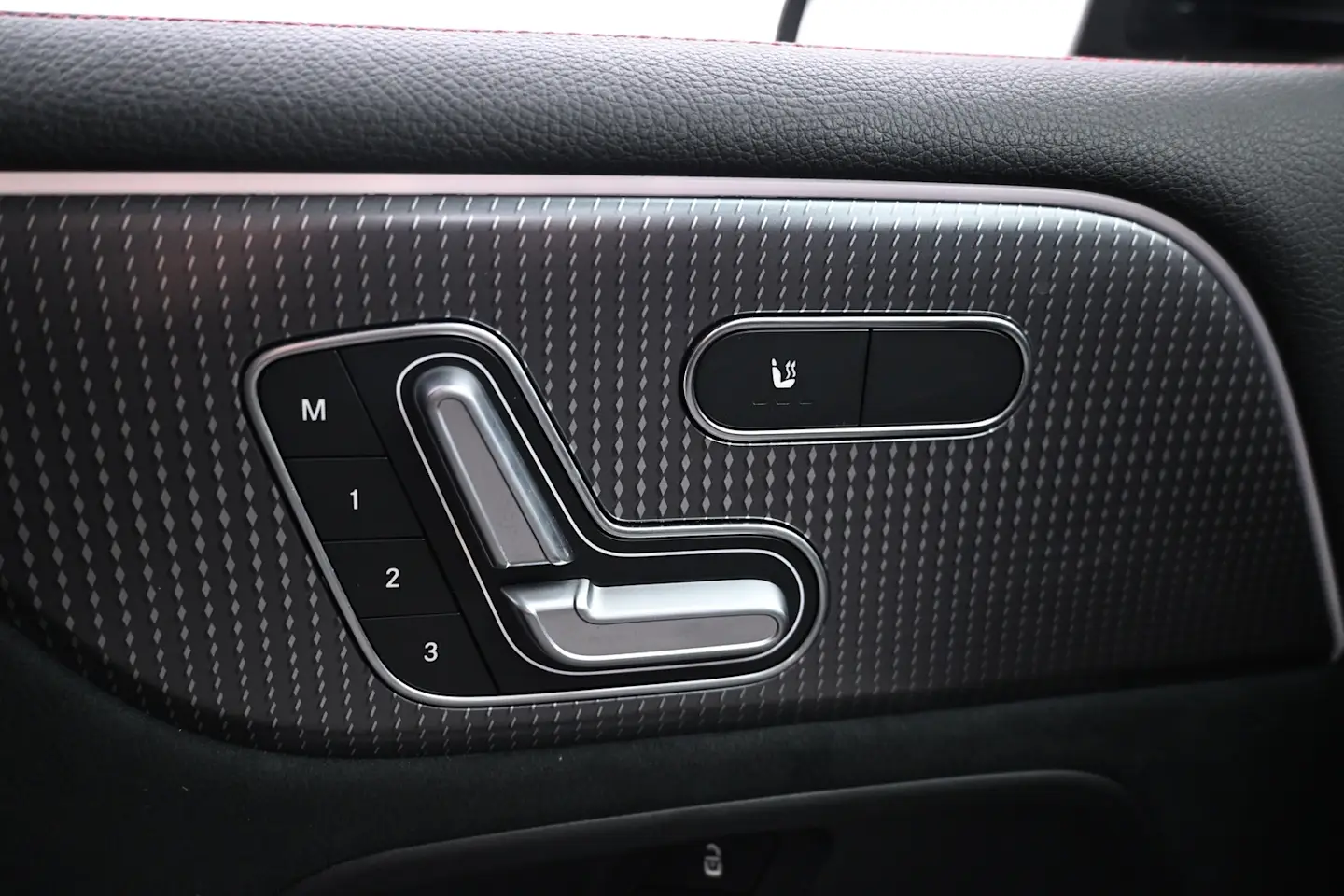 Car Image - mUAtiZxVe7UanAkErpDUX