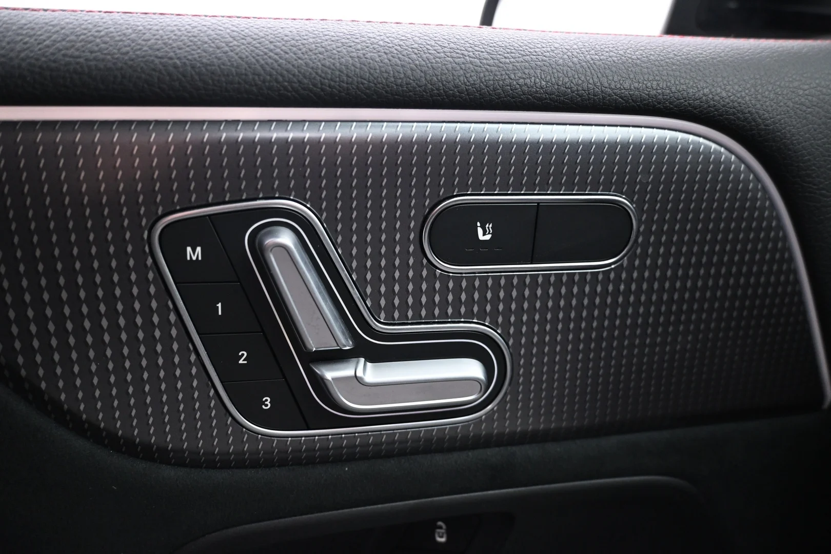 Car Image - mUAtiZxVe7UanAkErpDUX