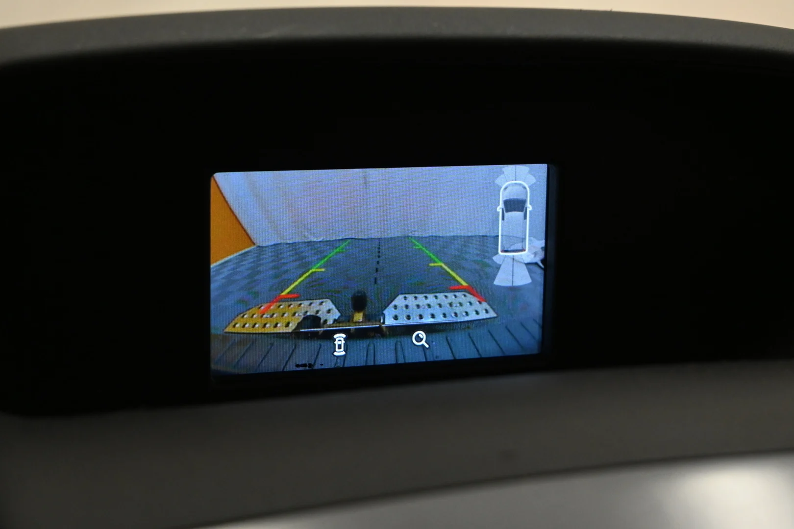 Car Image - 1LpgohRTKcU0dVBvJpgjt9