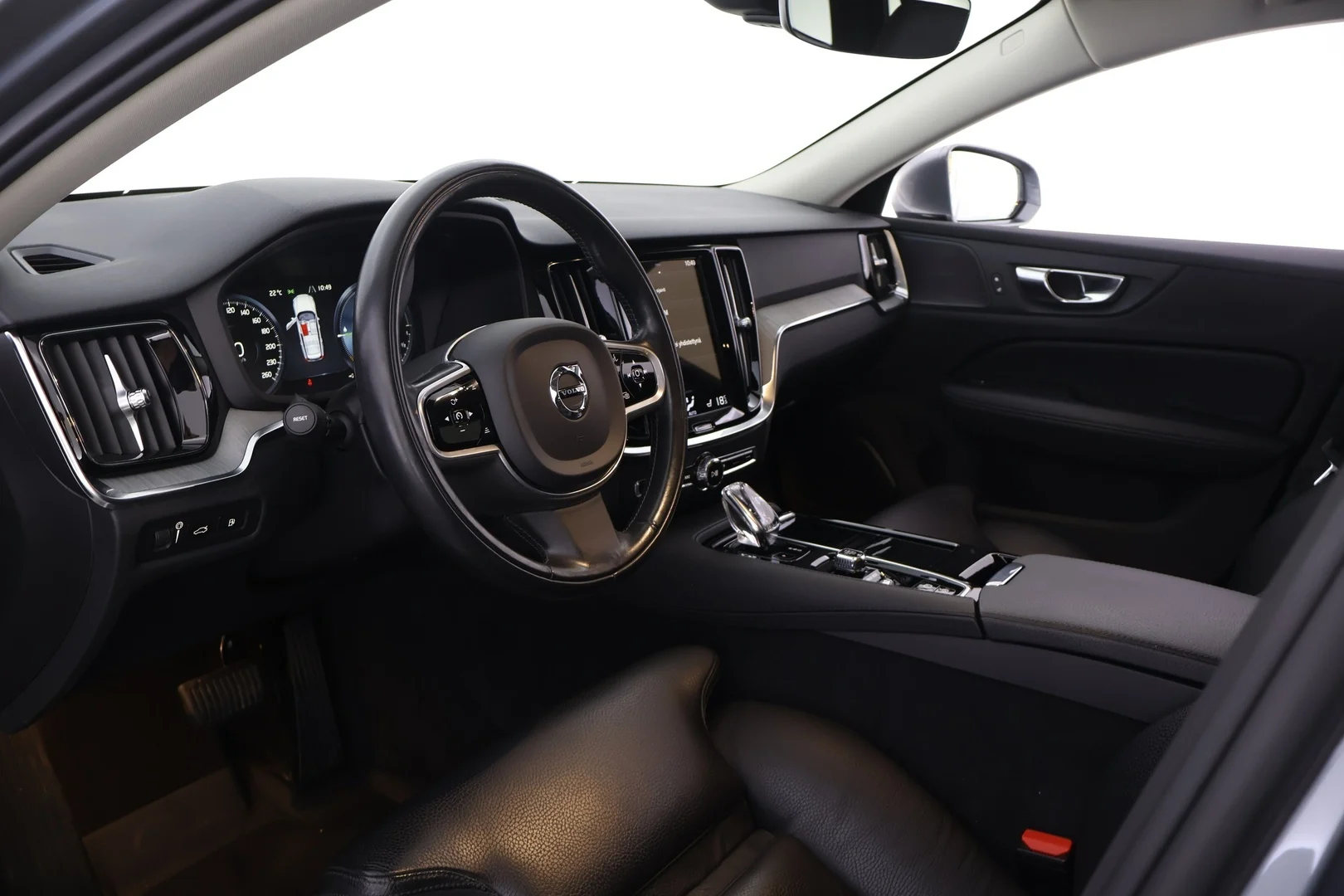 Car Image - pKKvEjCqS0QZJXdau2W5q