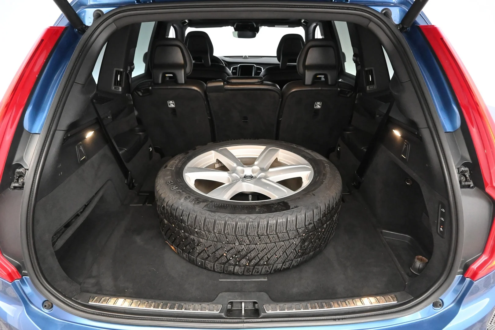 Car Image - N11eYglKLGG481O3l8T0R