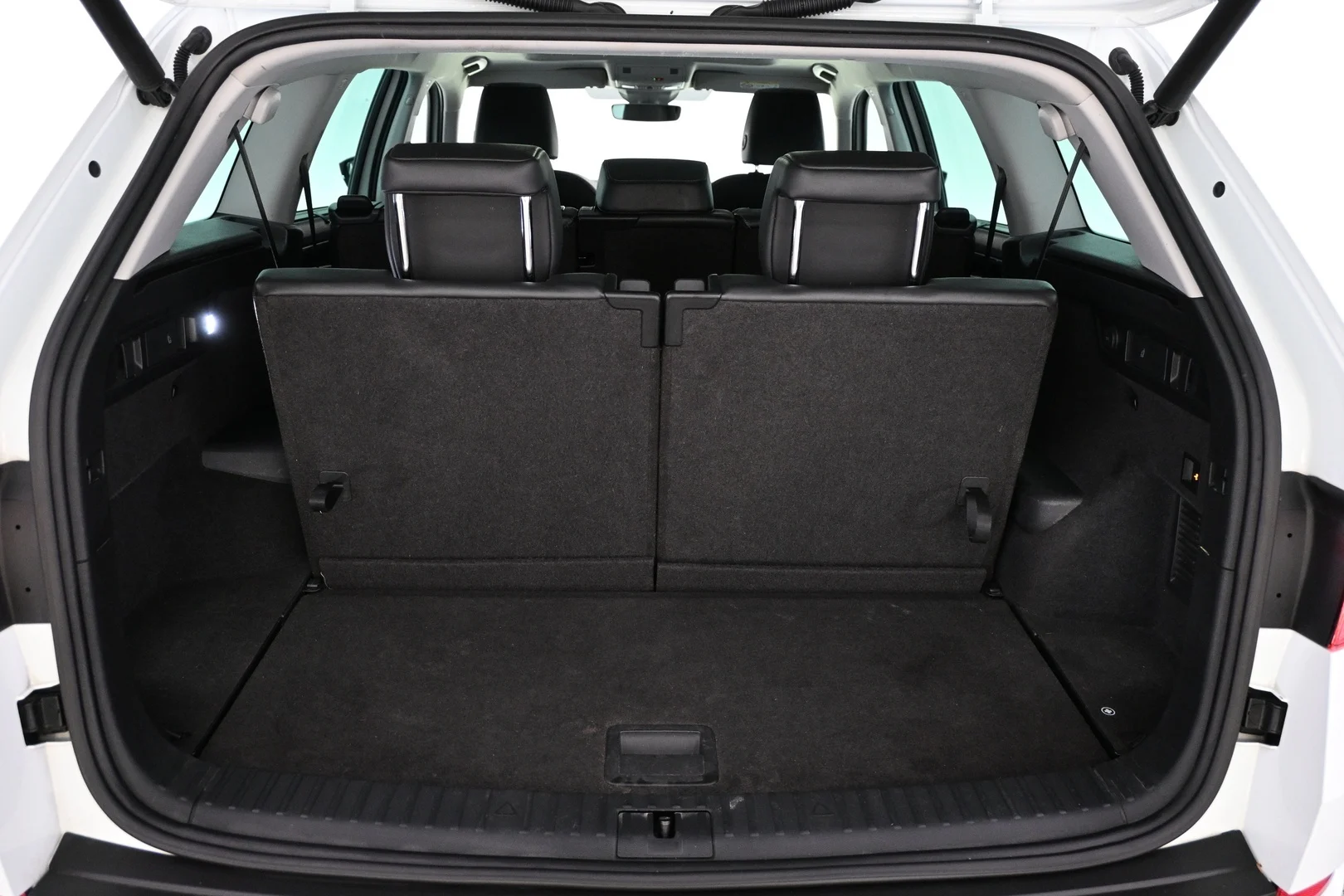 Car Image - 4rwzPUcbVah74ZiH1teJWQ