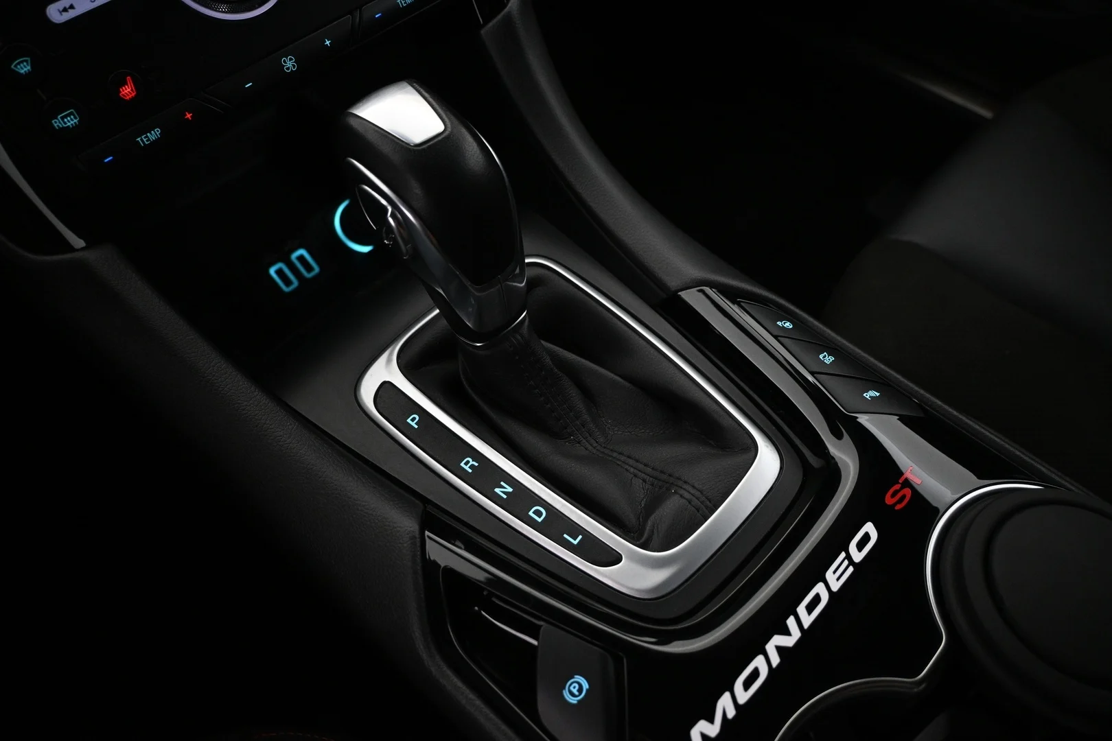 Car Image - 6A022aprEBIXfwimR3Vs95