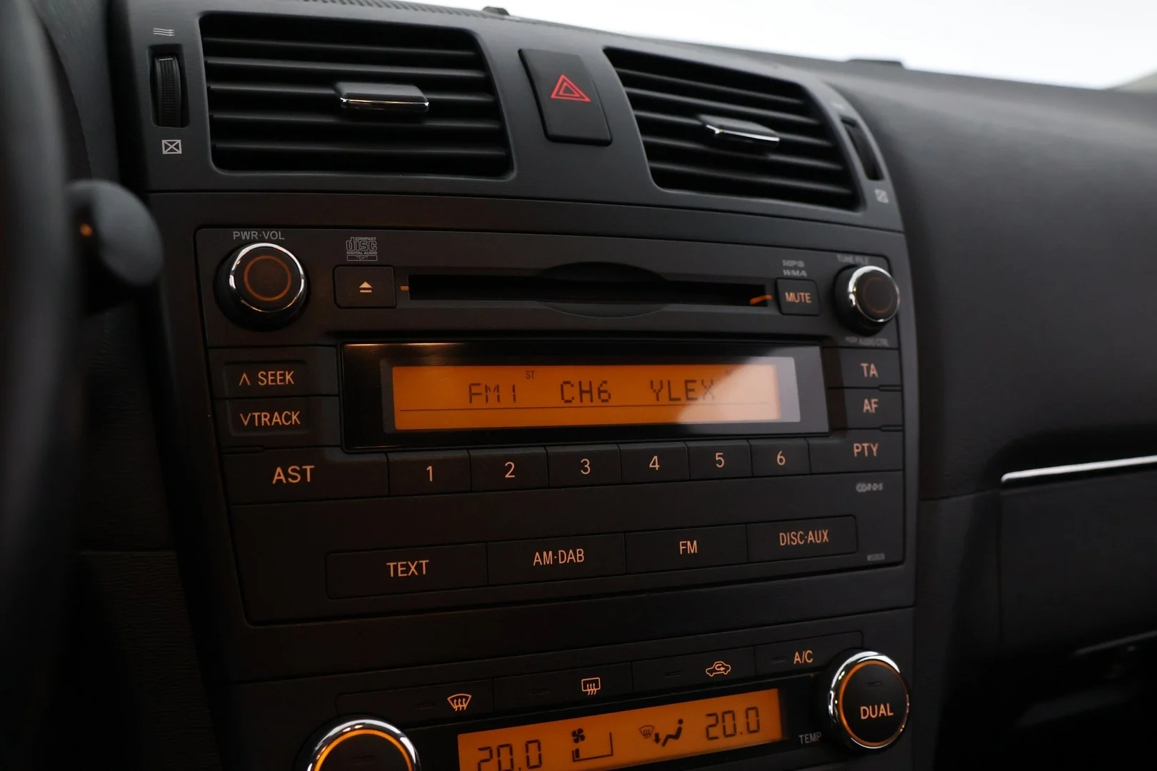 Car Image - VfvHLJl6s7BIyEX3RXT74