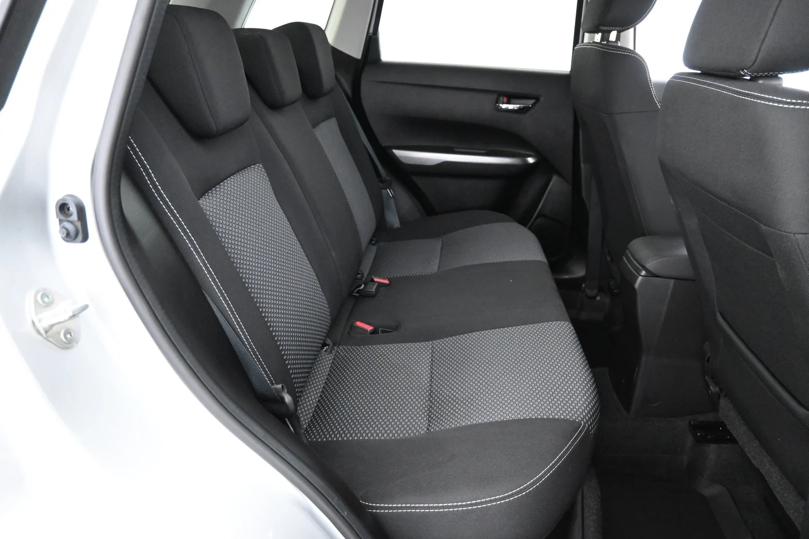Car Image - RDP8K4lJo8LaVFoEzsuqZ