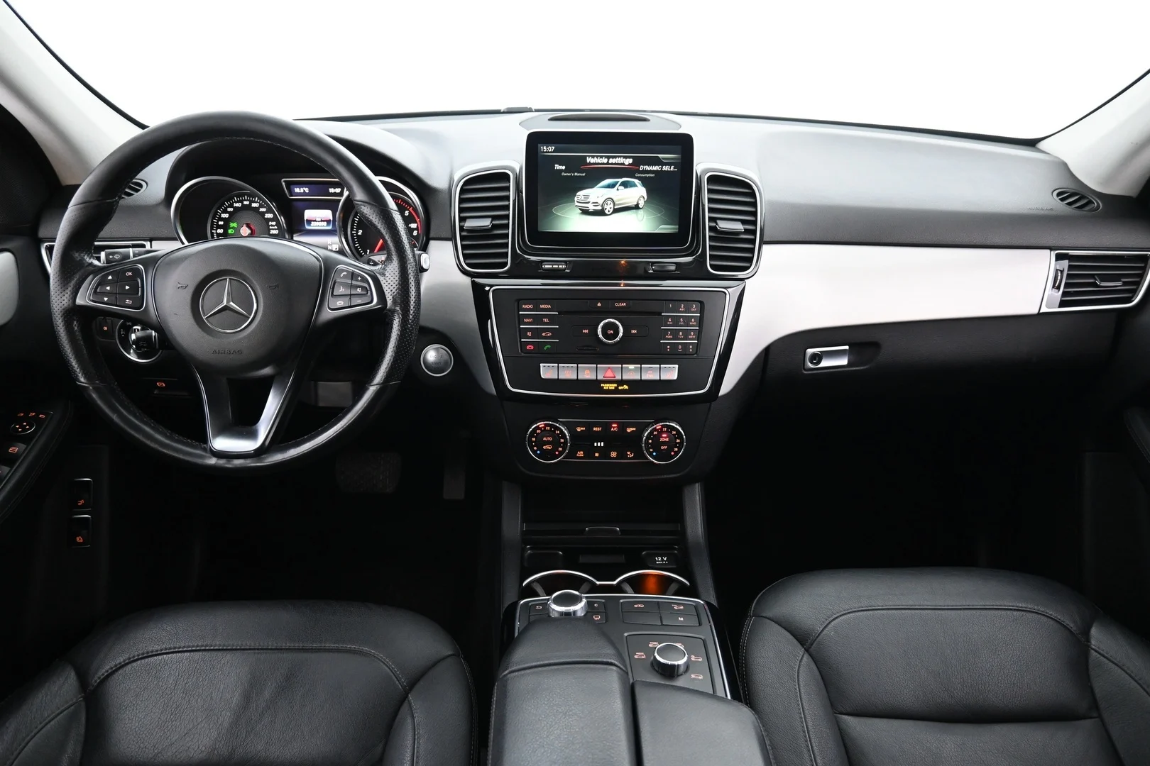 Car Image - HUSmMxTpTYpnOfLxOeceP