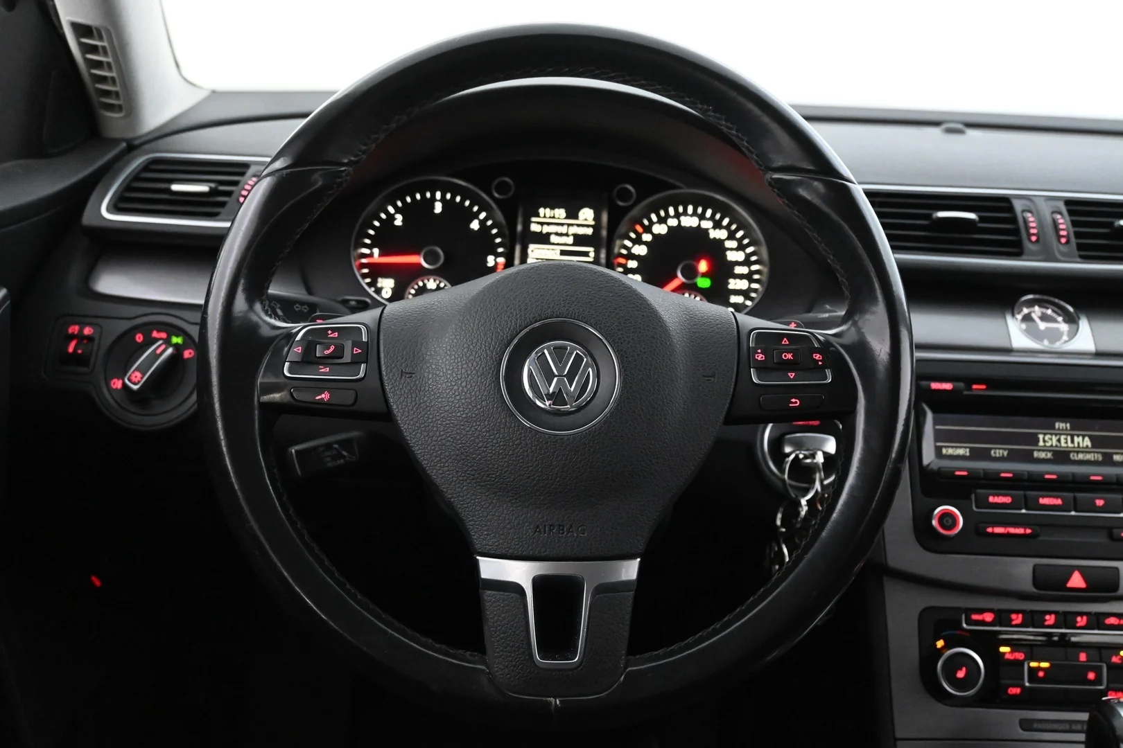 Car Image - 5O82wjsUID2st2sv5JbRjm