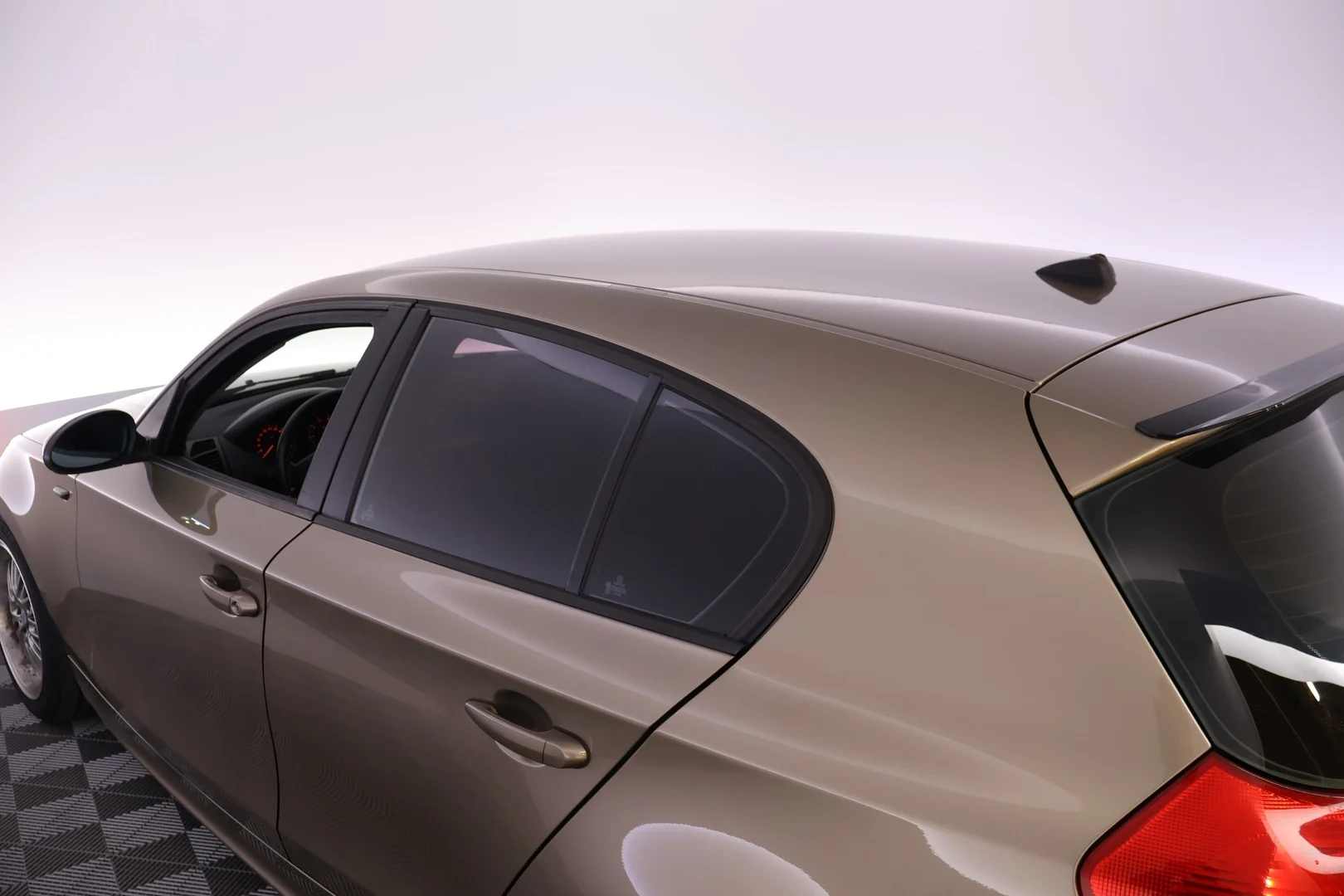 Car Image - 1GCkiONAnqPOhX88luRzhb