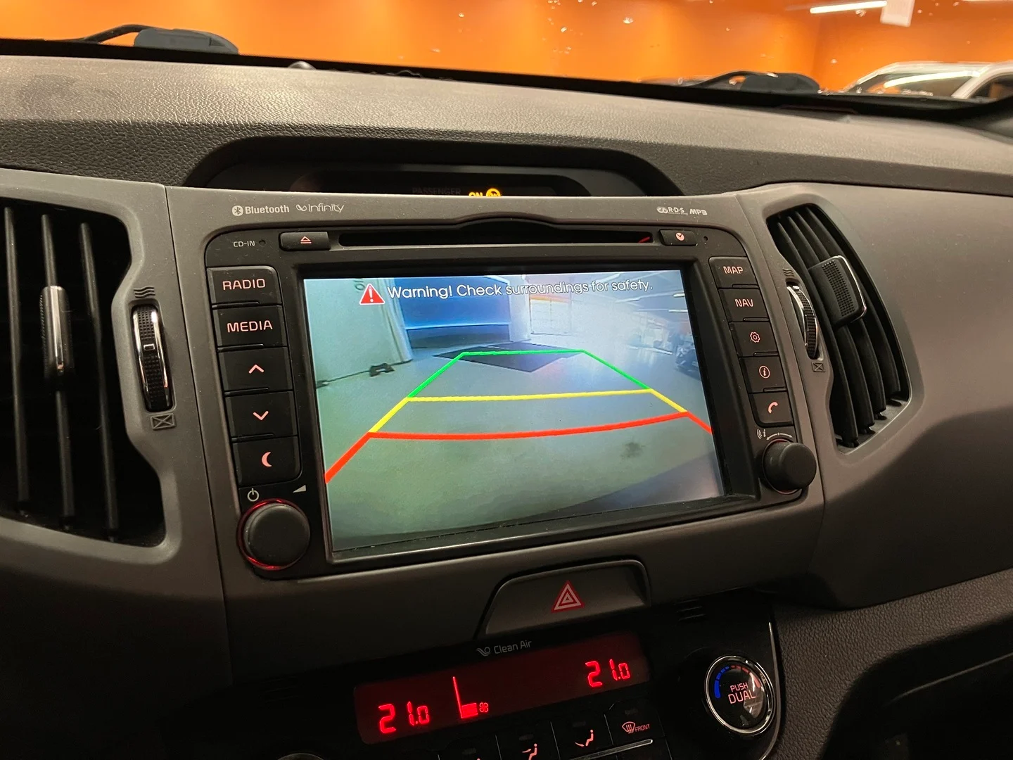 Car Image - 5LH7haFxsAr8fHmGWqVd72