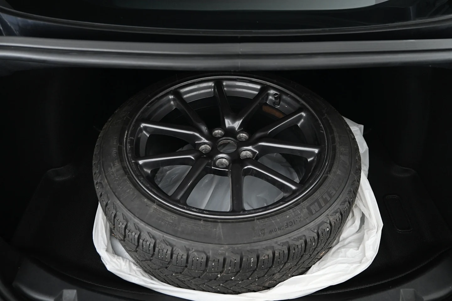 Car Image - 1mUoys1Qr3RLBb1gZsPgmQ
