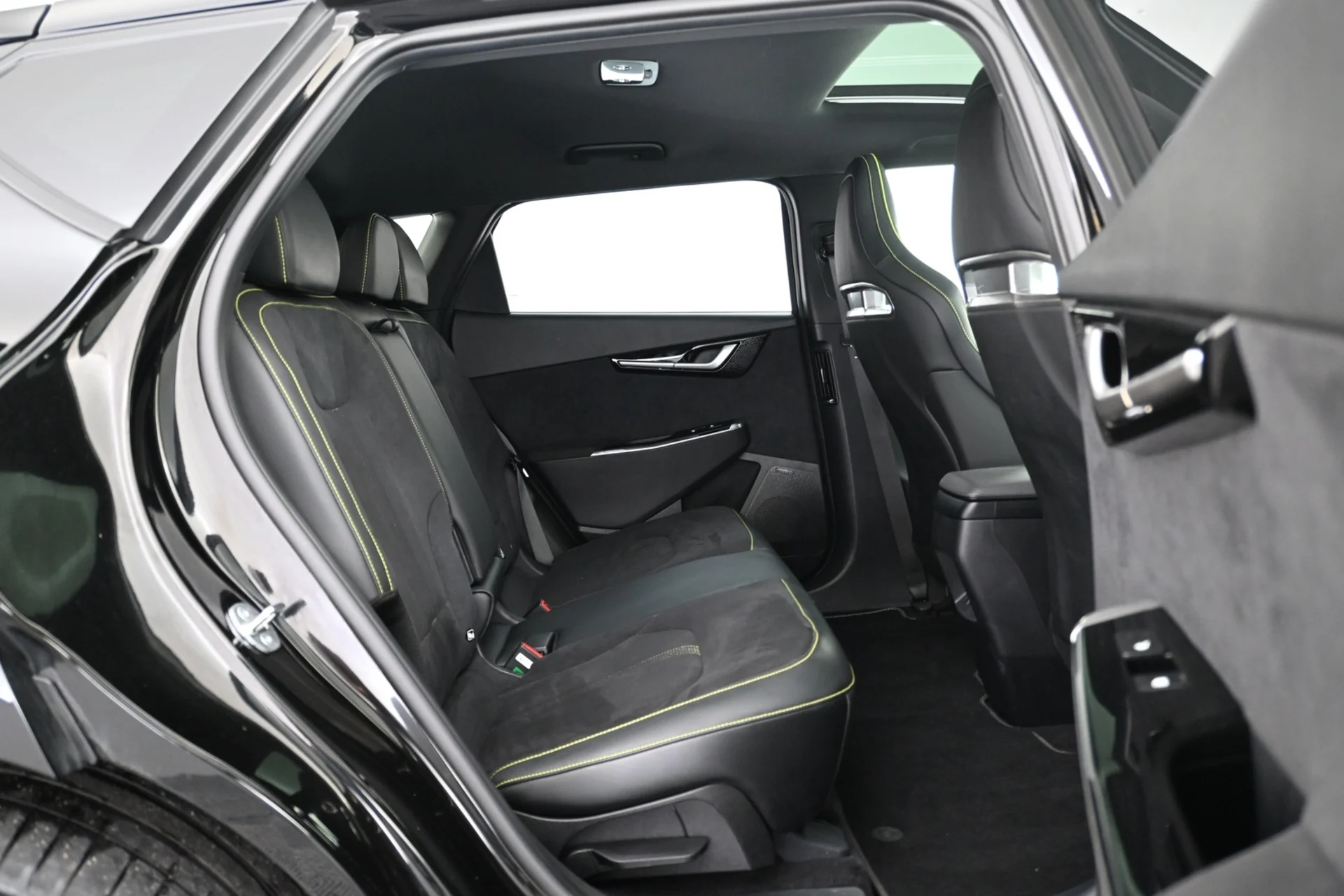 Car Image - RRraQcfYtLAEPiGylvmlW