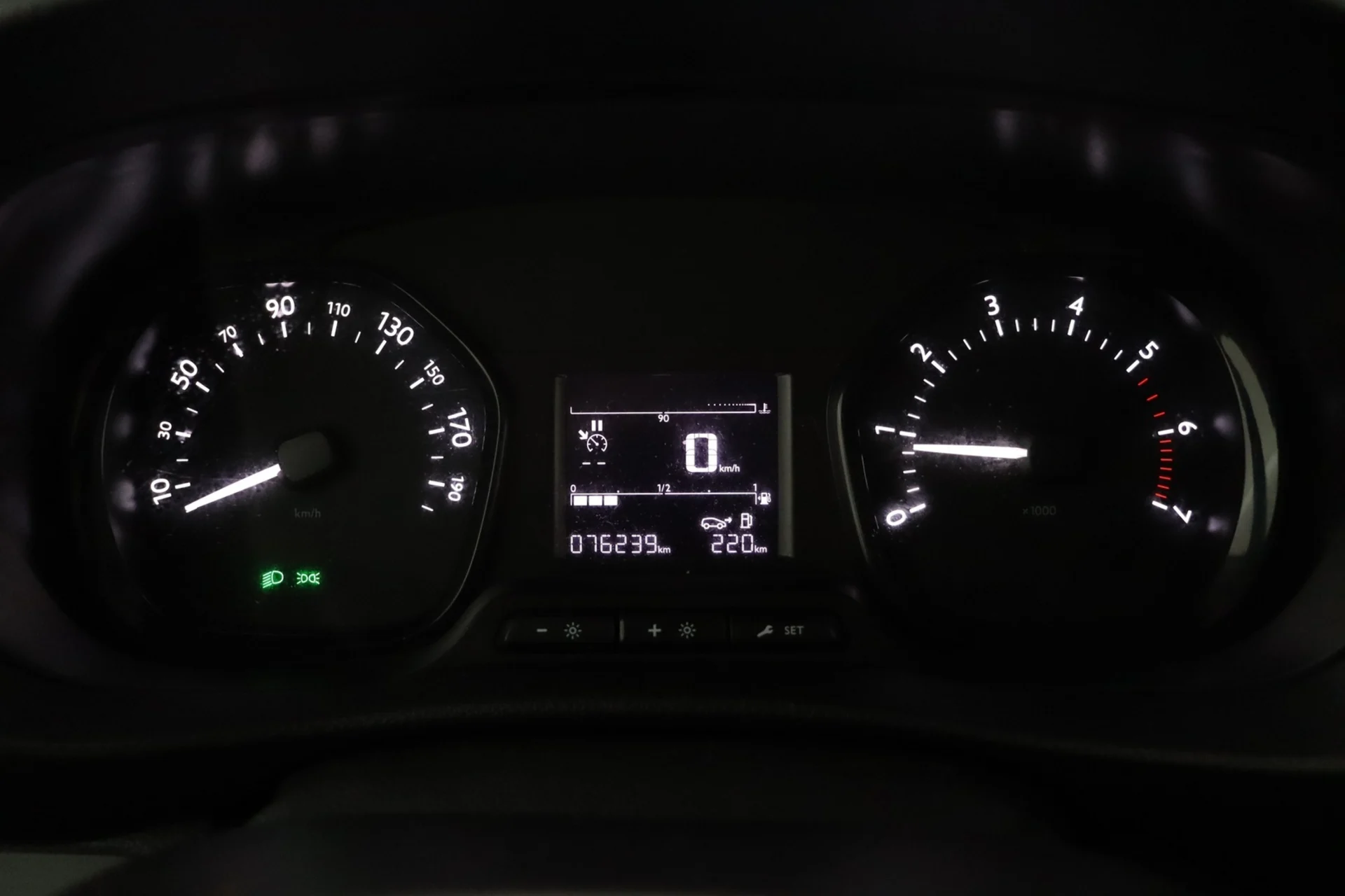Car Image - 5U22fuOinJJvJ3gYC2J7kK