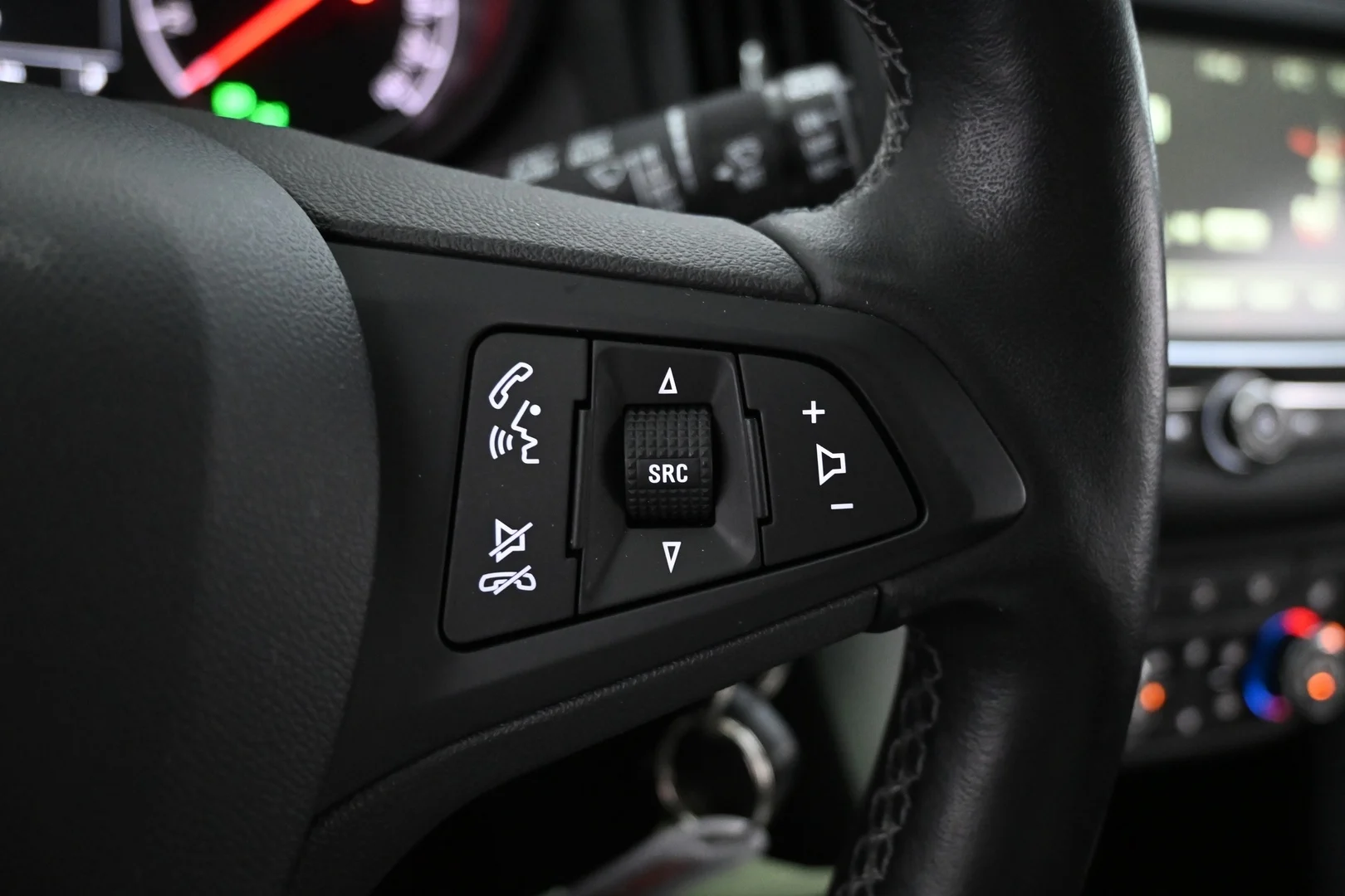 Car Image - 608f2YOsPM7J8DEP7ipD17