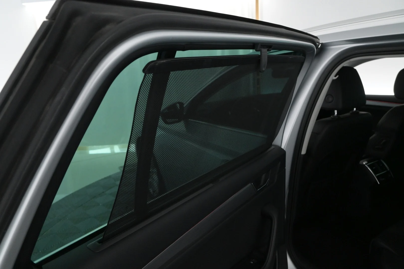 Car Image - 10NYLuMF3T2dVnSkDqeNfB