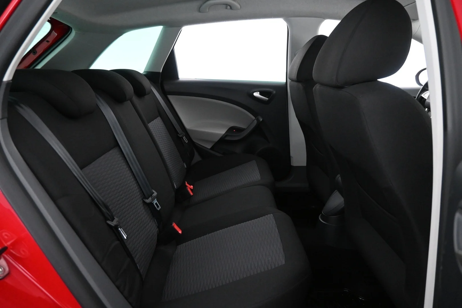 Car Image - 27WvCI1Hhc5UTsZ3AX0Iea