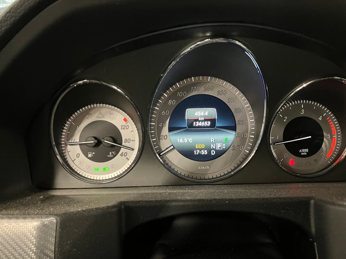 Car Image - YwF9ZjDPHPXAWbHz6LjiG